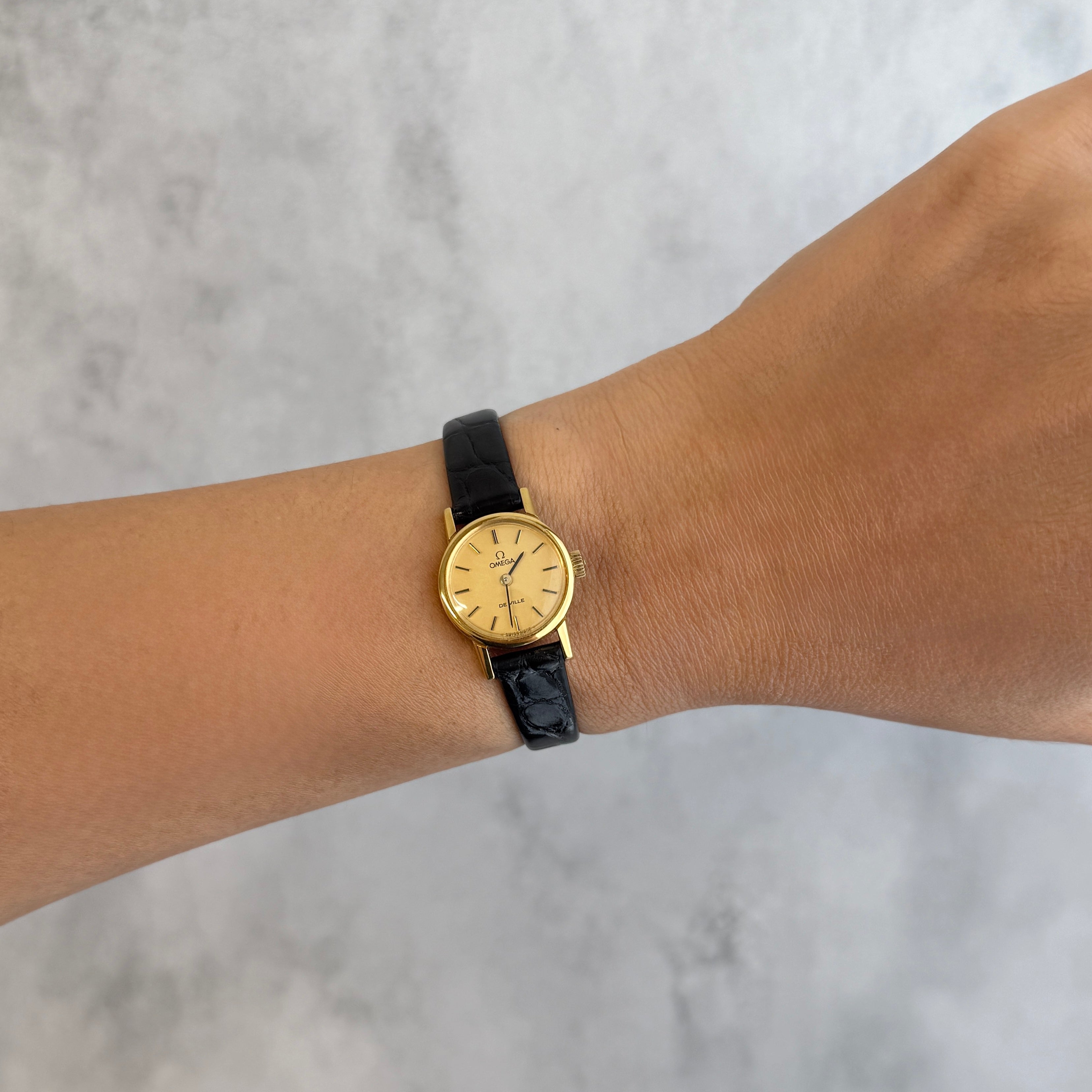 【OMEGA】オメガ デヴィル GP ラウンド Gold デッドストック