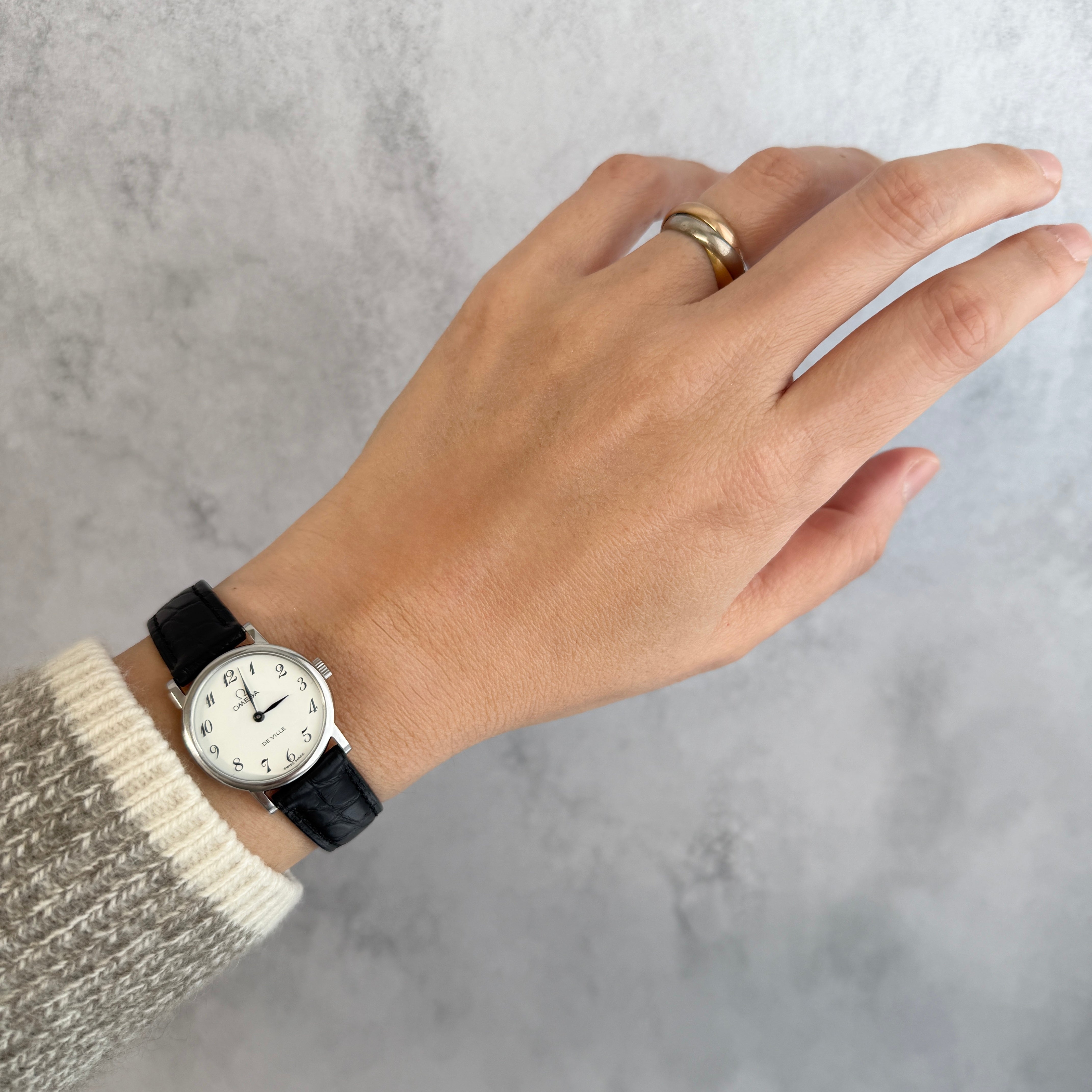 【OMEGA】オメガ デヴィル SS ラウンド White Arabic 純正尾錠付き