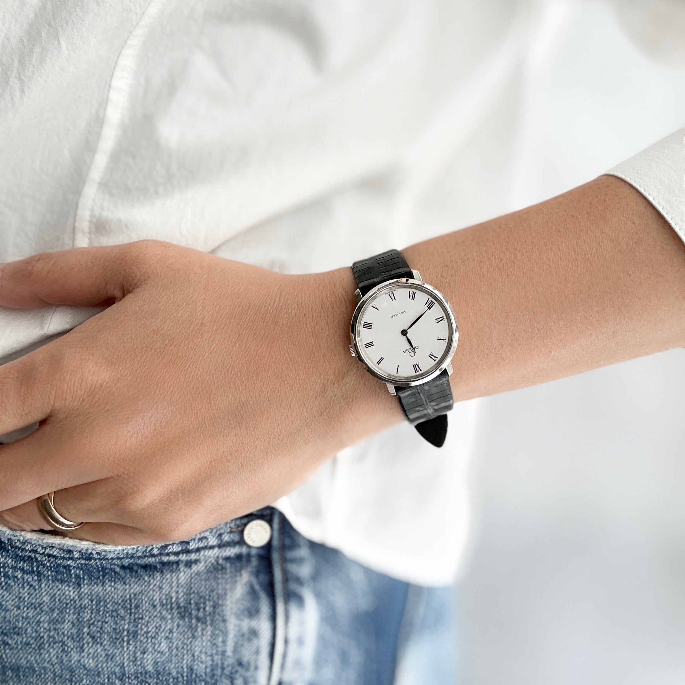 【OMEGA】オメガ デヴィル SS ラウンド White Roman 純正尾錠付き