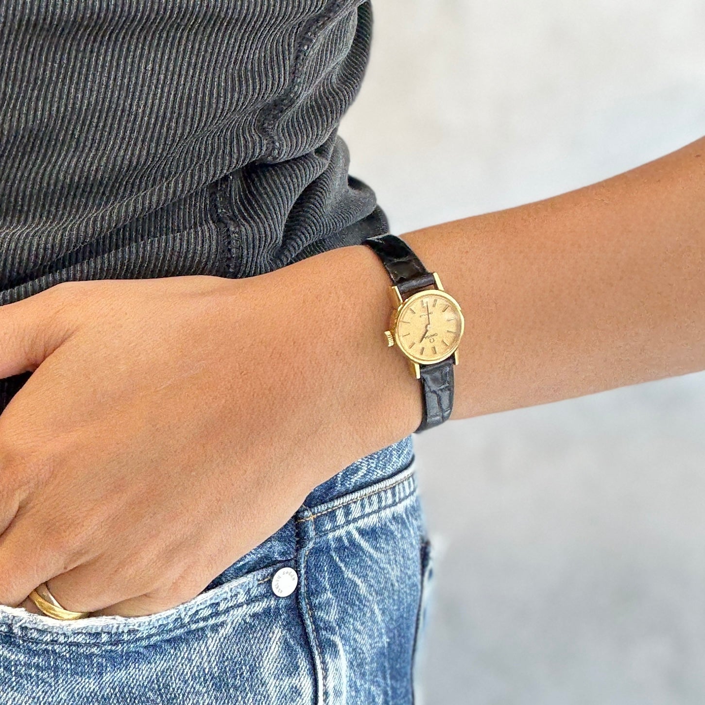 【OMEGA】オメガ デヴィル GP ラウンド Gold デッドストック