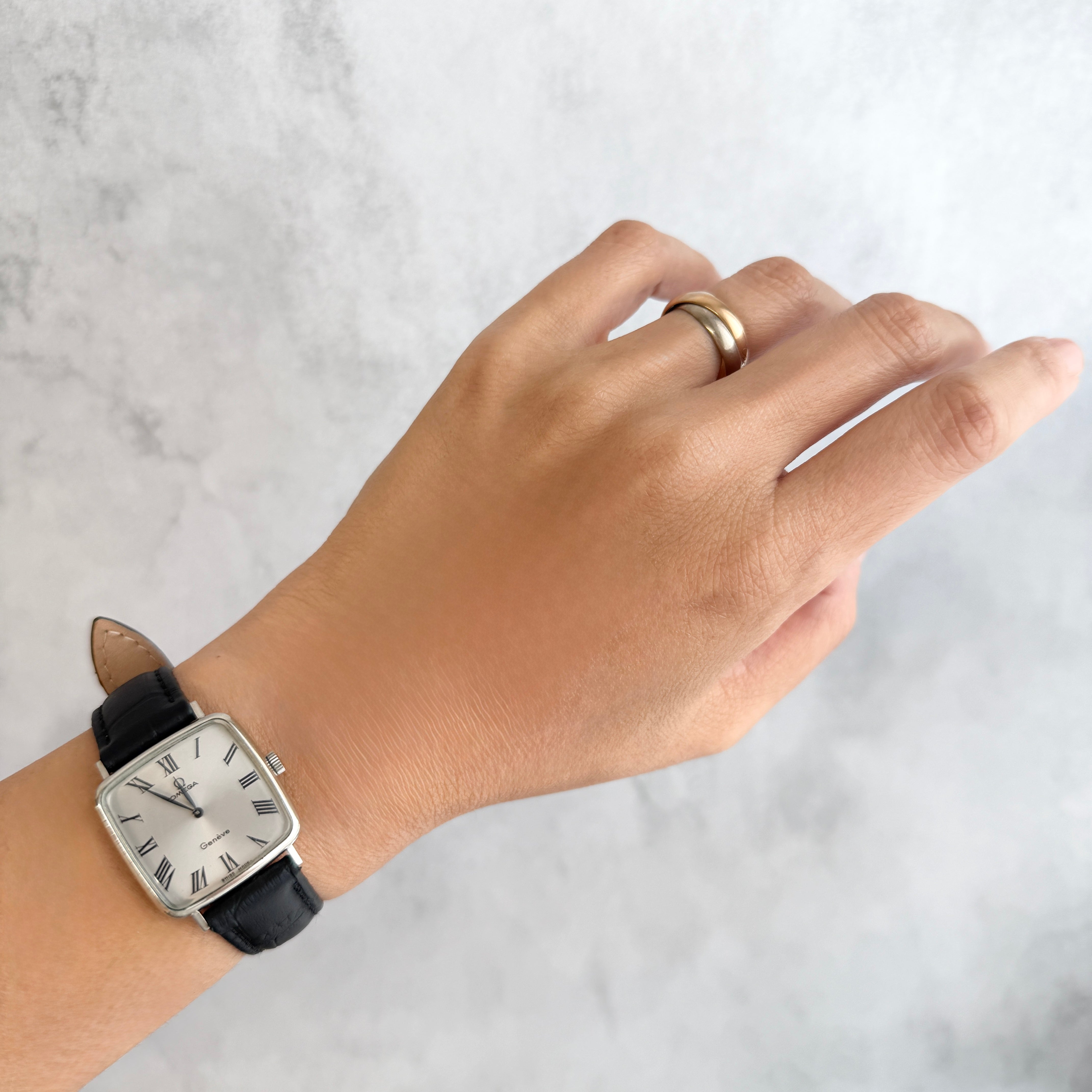 【OMEGA】オメガ ジュネーヴ WGP スクエア Silver ボーイズサイズ 純正尾錠付き