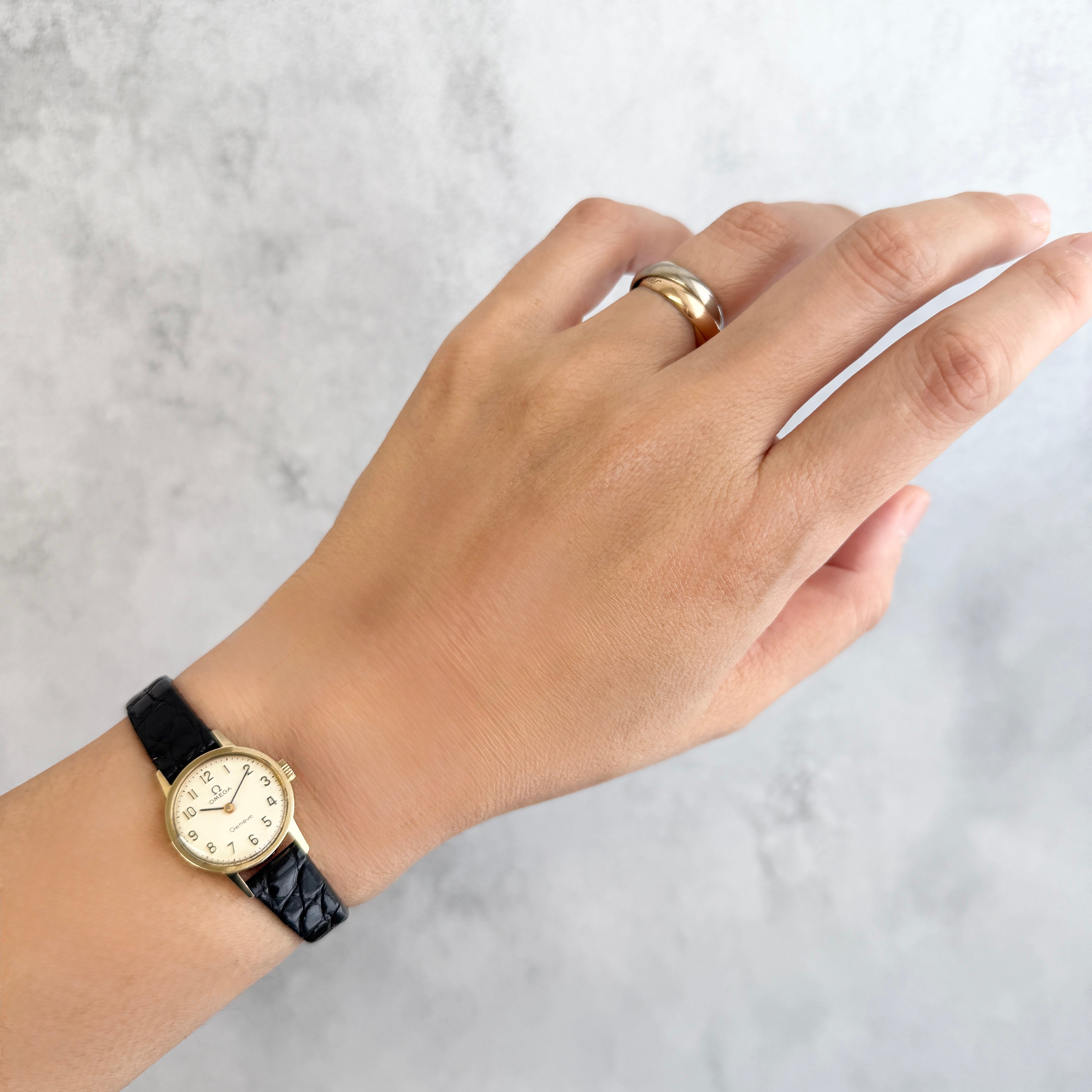 【OMEGA】オメガ ジュネーヴ GP ミニラウンド Silver アップライトアラビア 純正尾錠付き