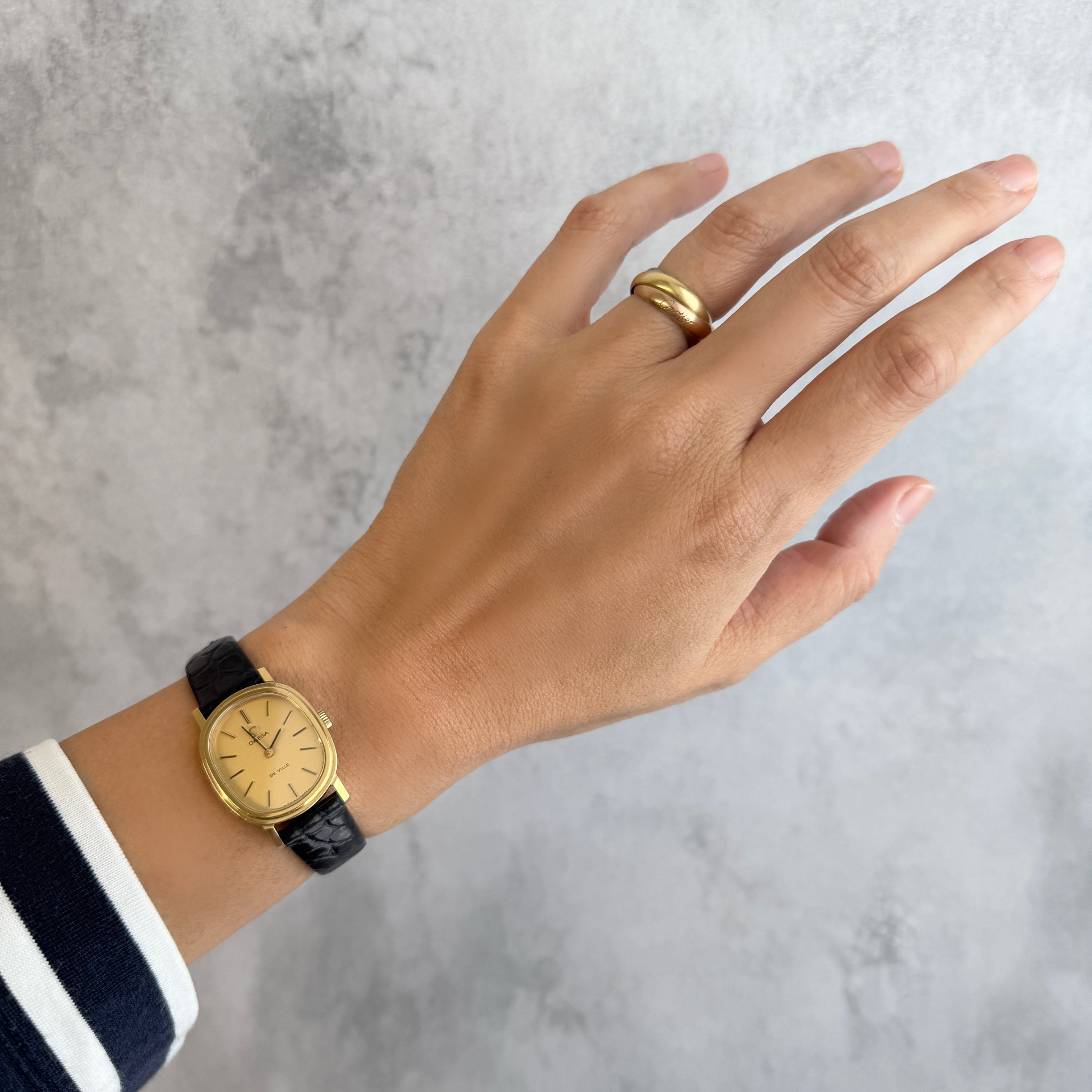 【OMEGA】オメガ デヴィル GP オーバル Gold 純正尾錠付き