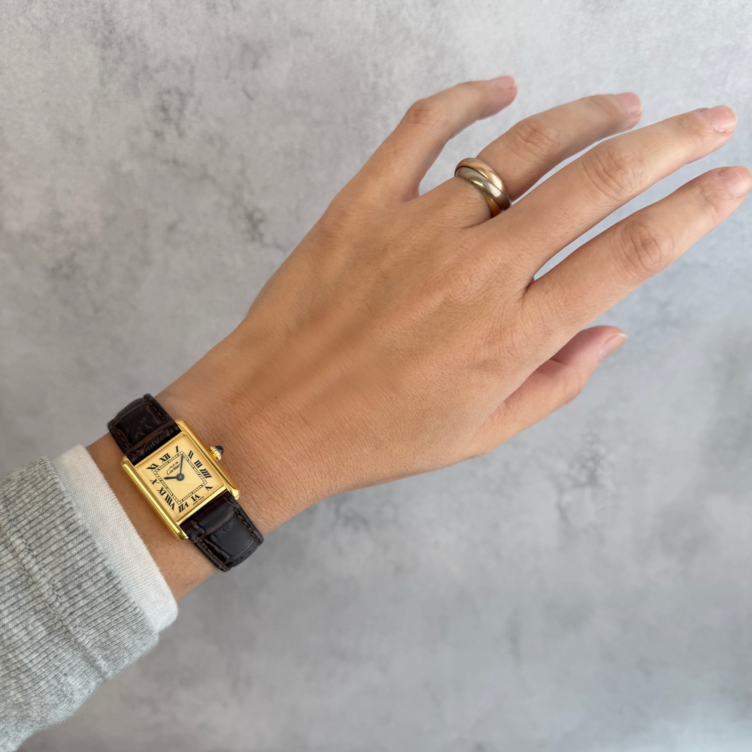 【Cartier】カルティエ マストタンクSM 手巻きアイボリーローマ 永久保証書付き