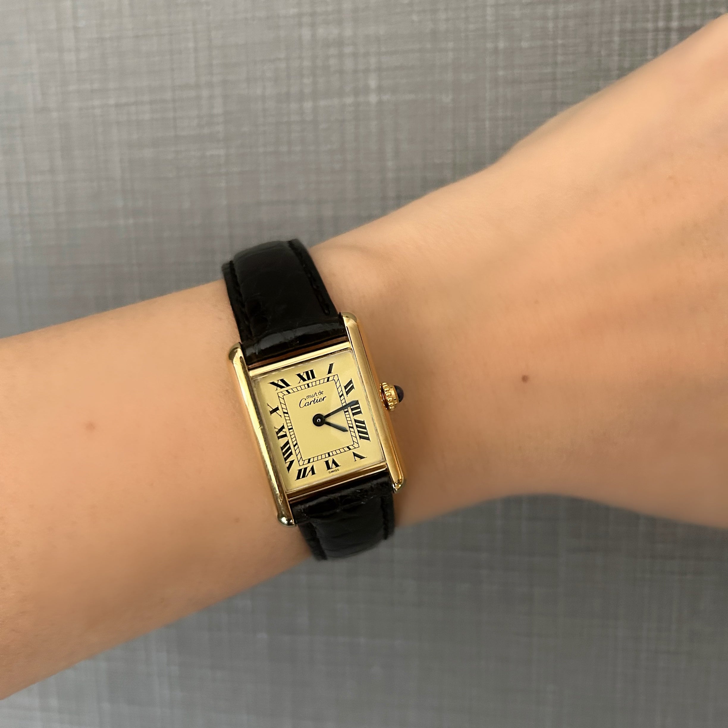 【Cartier】カルティエ<BR>マストタンク SMアイボリーローマ 純正Dバックル付き