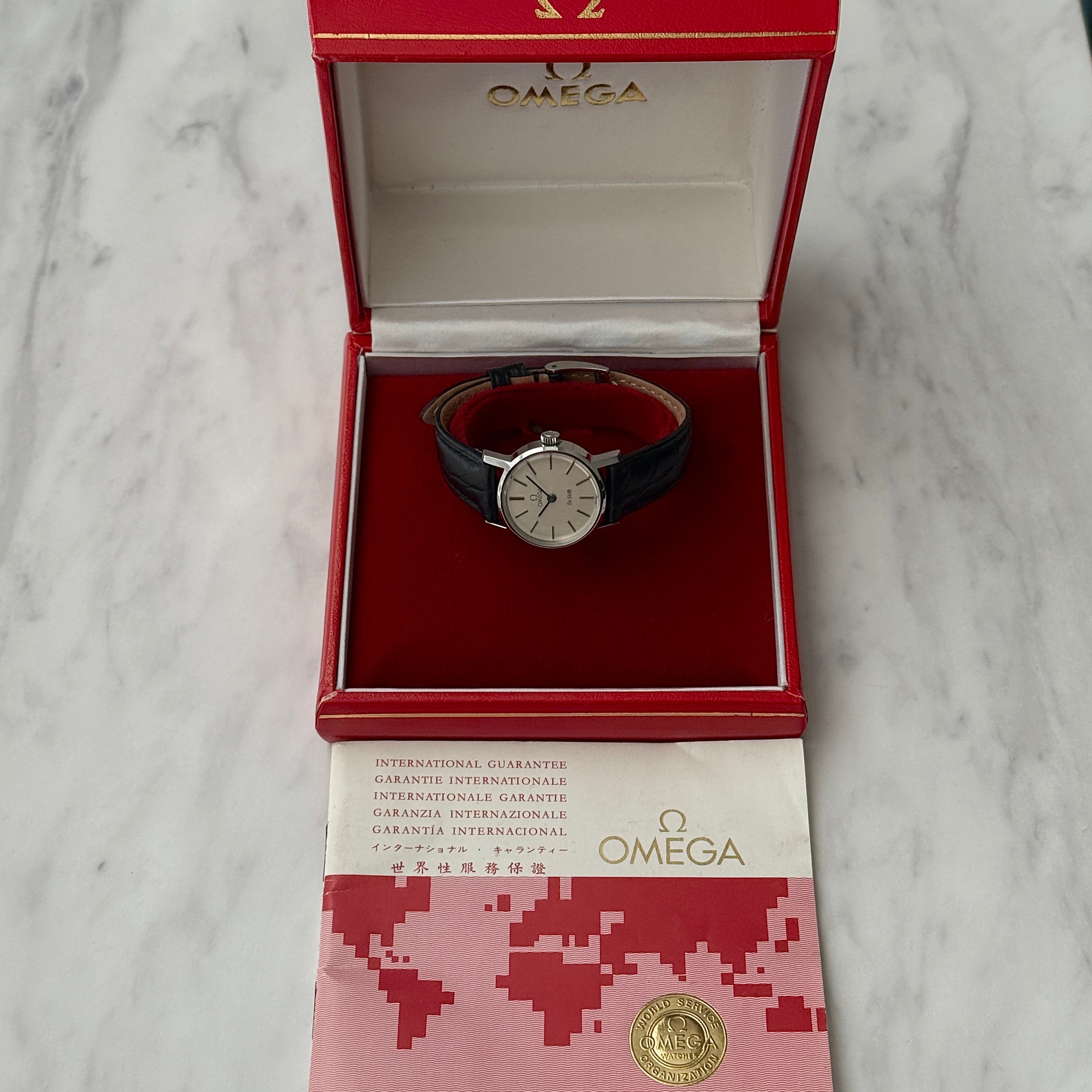 [Omega] 歐米茄碟飛系列不鏽鋼橢圓形銀色腕錶，全新庫存，所有配件齊全