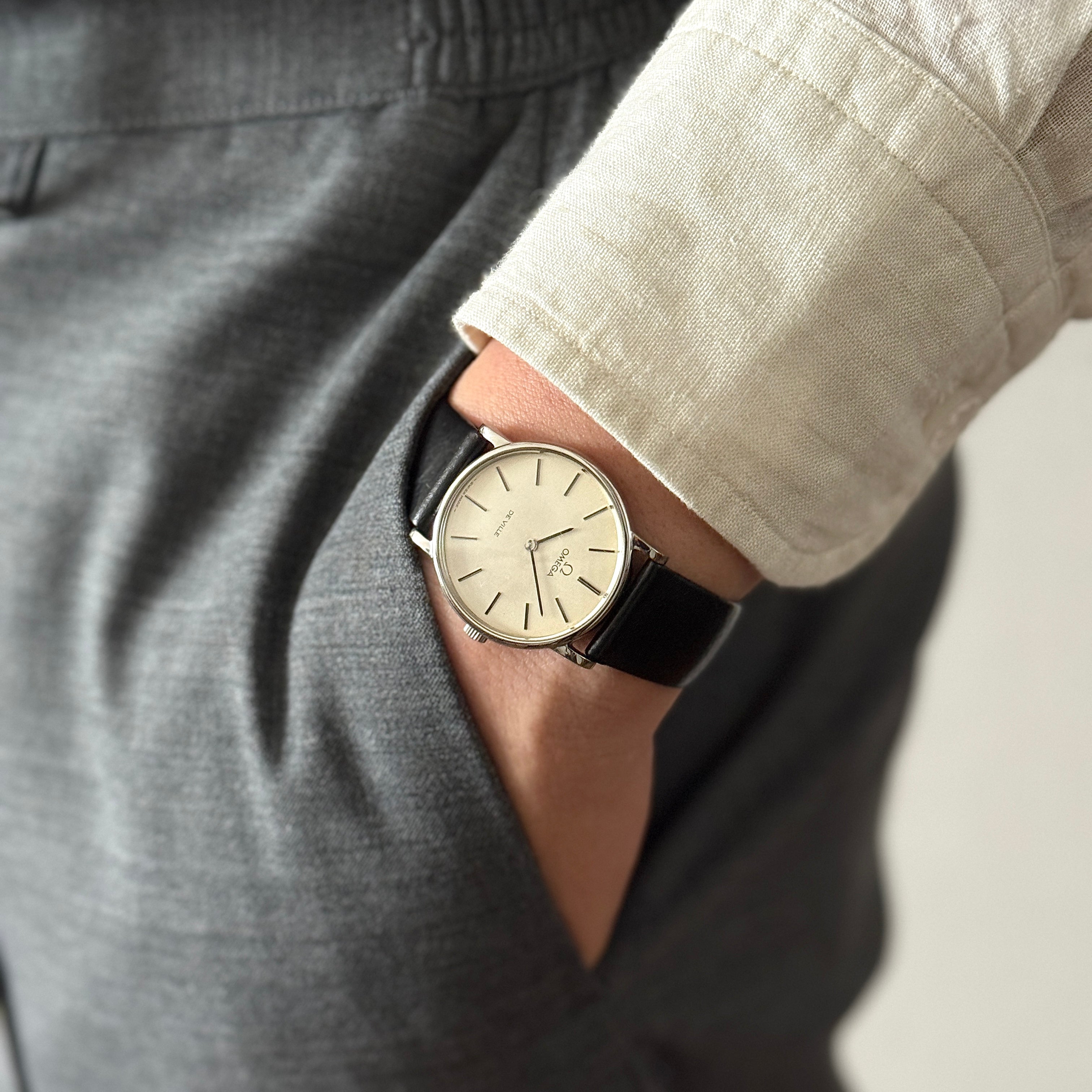 [OMEGA] Omega De Ville SS Round Silver Deadstock with Original Buckle