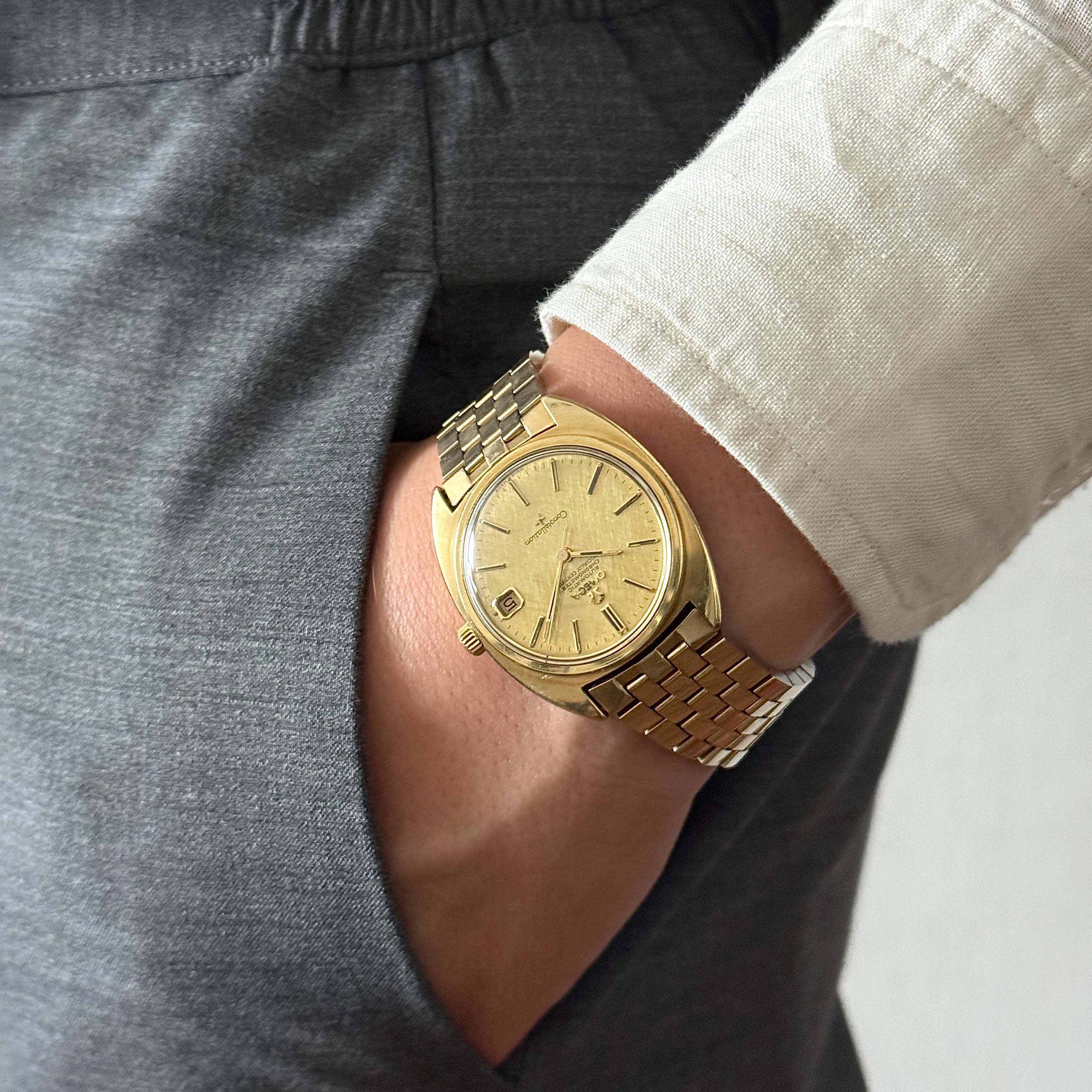 【OMEGA】オメガ コンステレーションデイト Cライン Gold bark dial