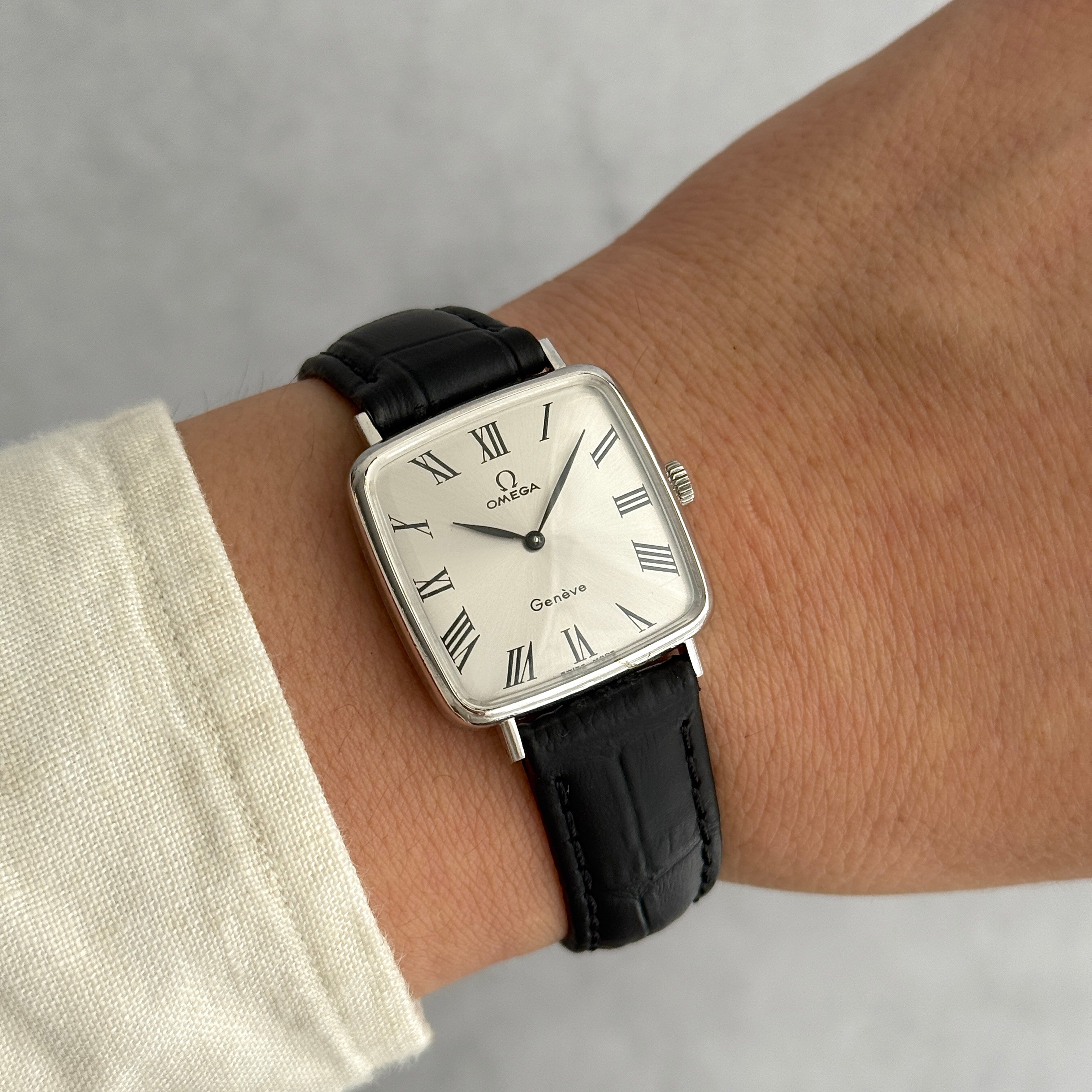 【OMEGA】オメガ ジュネーヴ WGP スクエア Silver ボーイズサイズ 純正尾錠付き