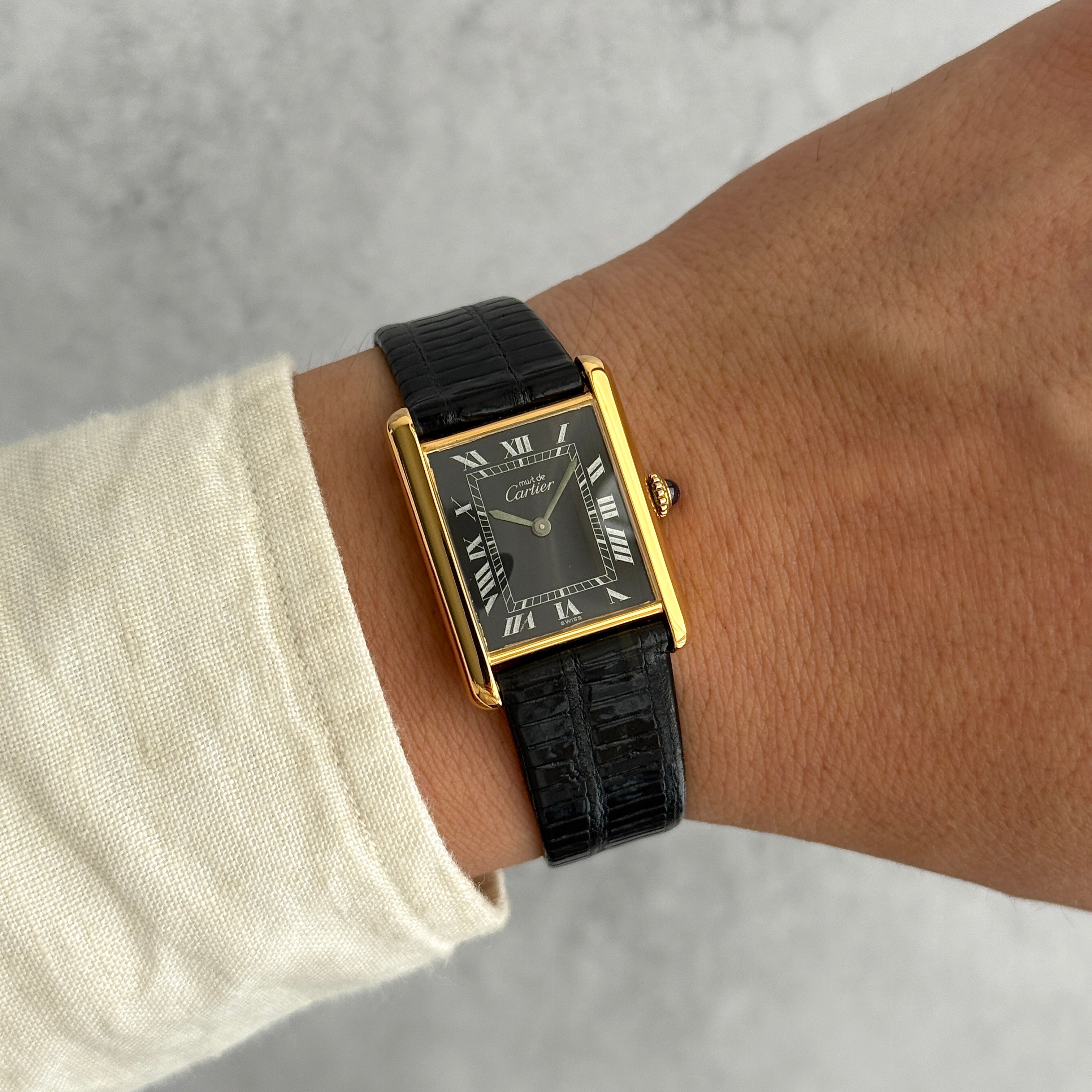【Cartier】カルティエ マストタンクLM ブラックローマ 手巻き 純正尾錠付き