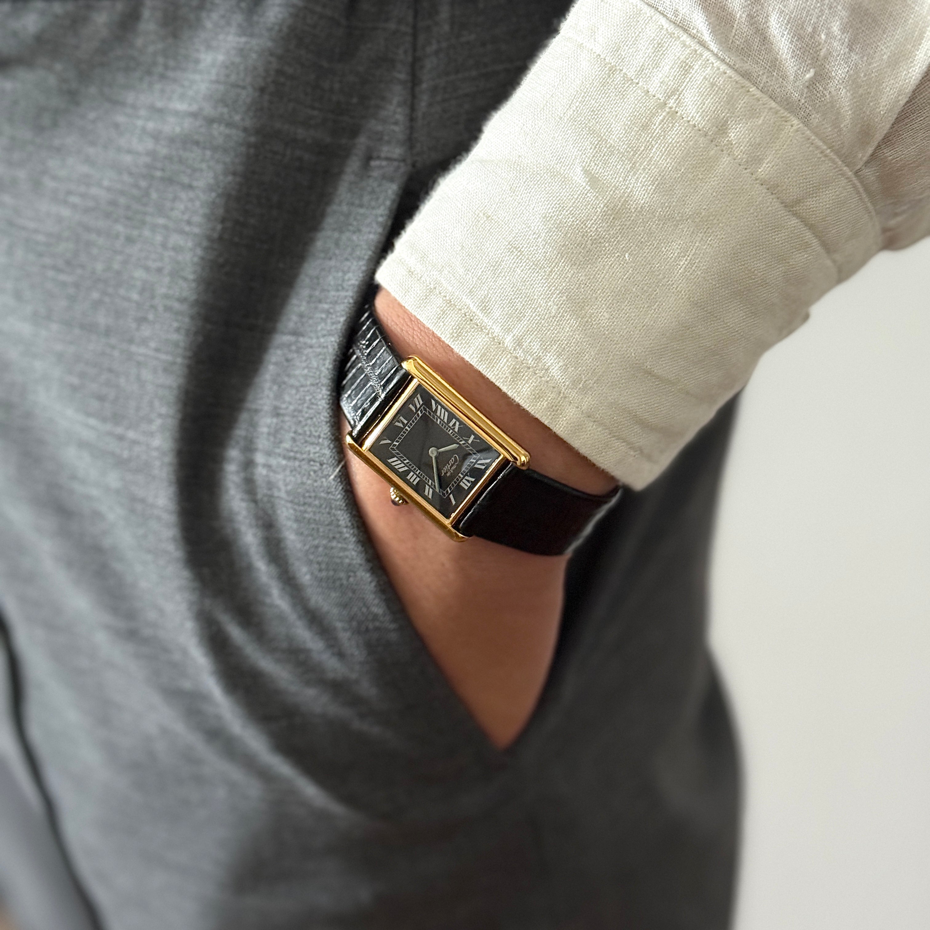 【Cartier】カルティエ マストタンクLM ブラックローマ 手巻き 純正尾錠付き