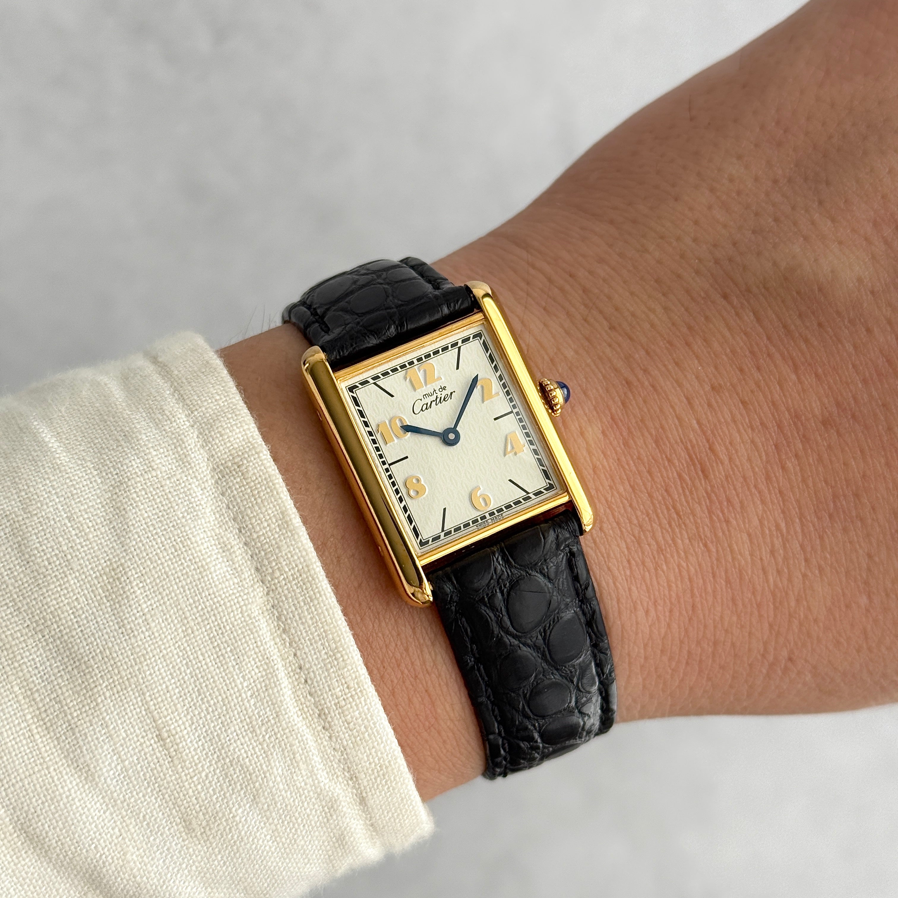 【Cartier】カルティエ マストタンク LM 飛びローマ 付属品完備 カルティエコンプリートサービス済み
