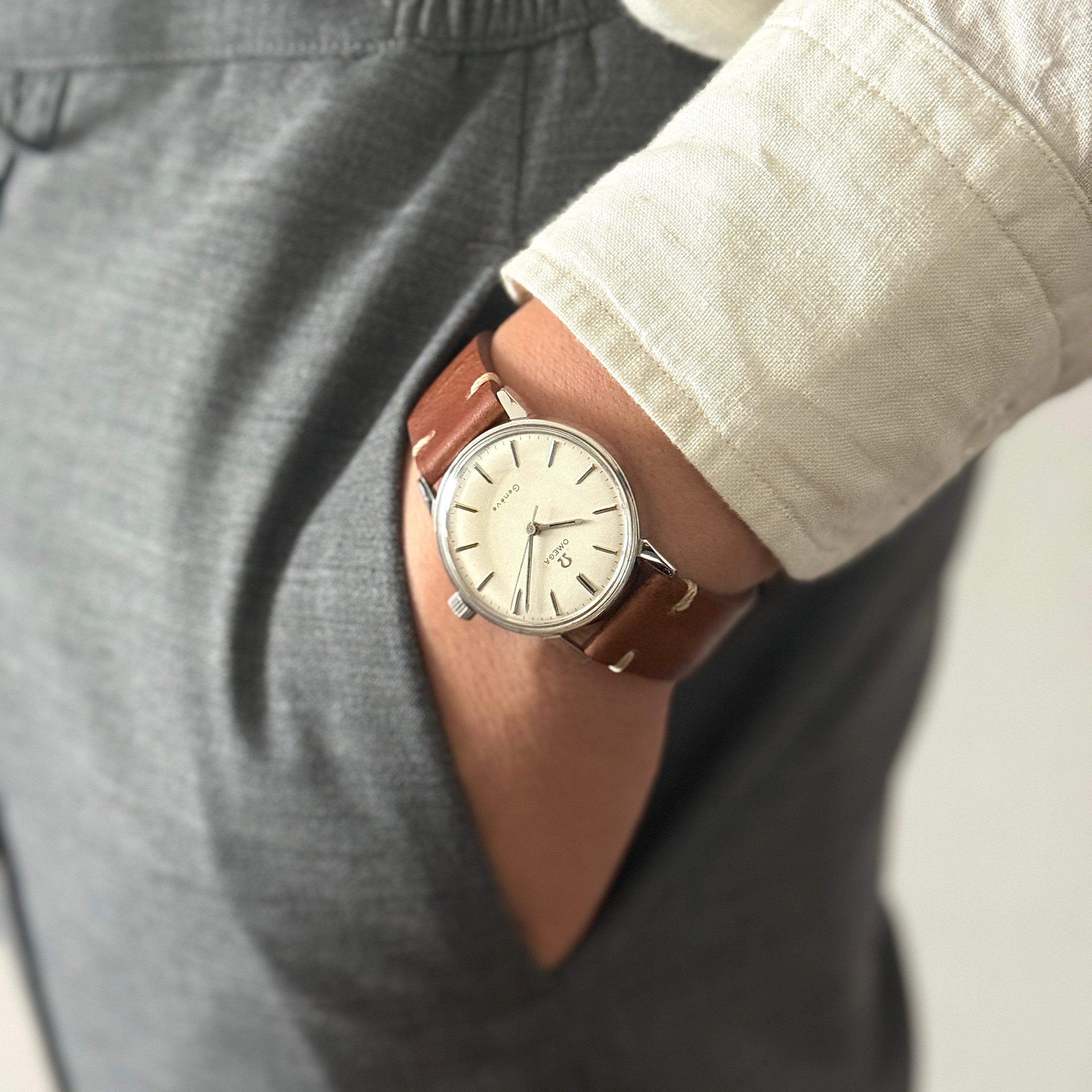 【OMEGA】オメガ ジュネーヴ SS ラウンド Cal.601 Silver 純正尾錠付き