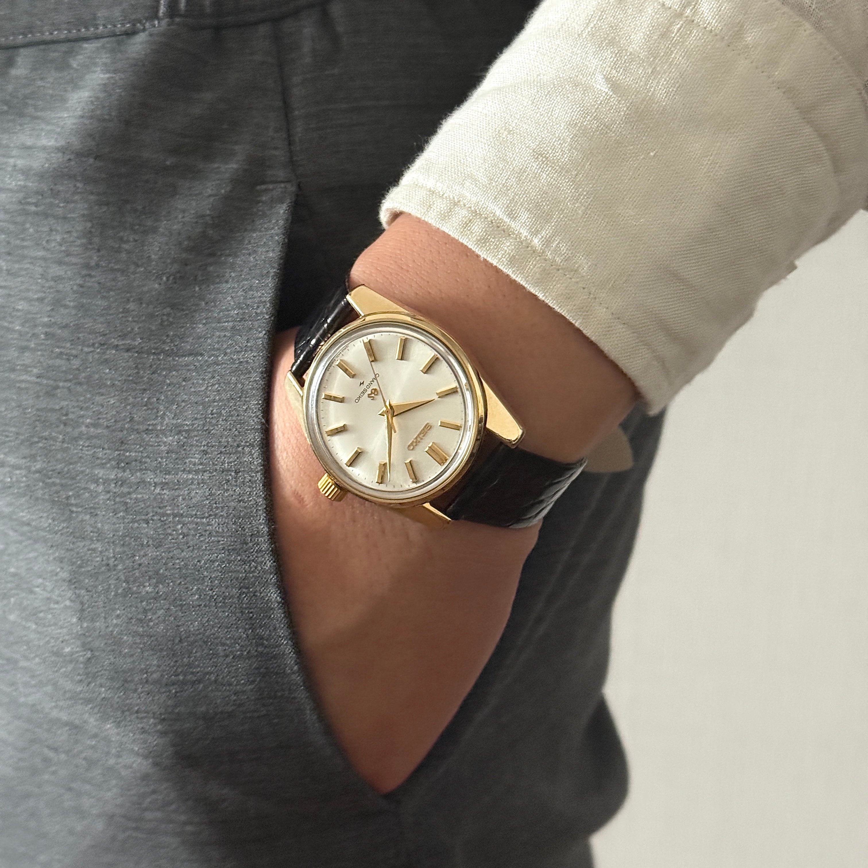 [SEIKO] SEIKO Grand Seiko 44GS 4420-9990 with original buckle, manufactured in December 1967