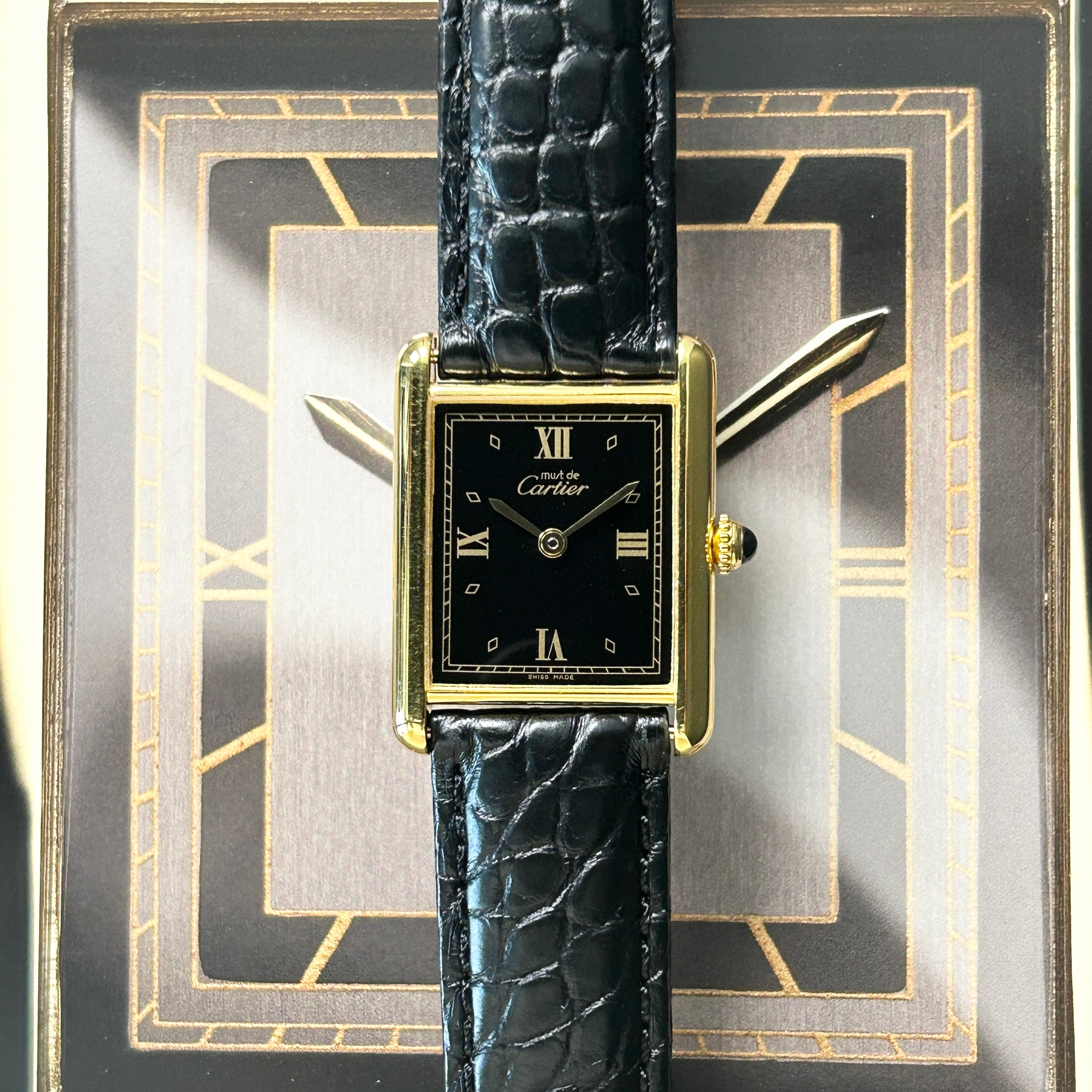 [Cartier] Cartier Must Tank LM Black 4-piece Roman with genuine D-buckle