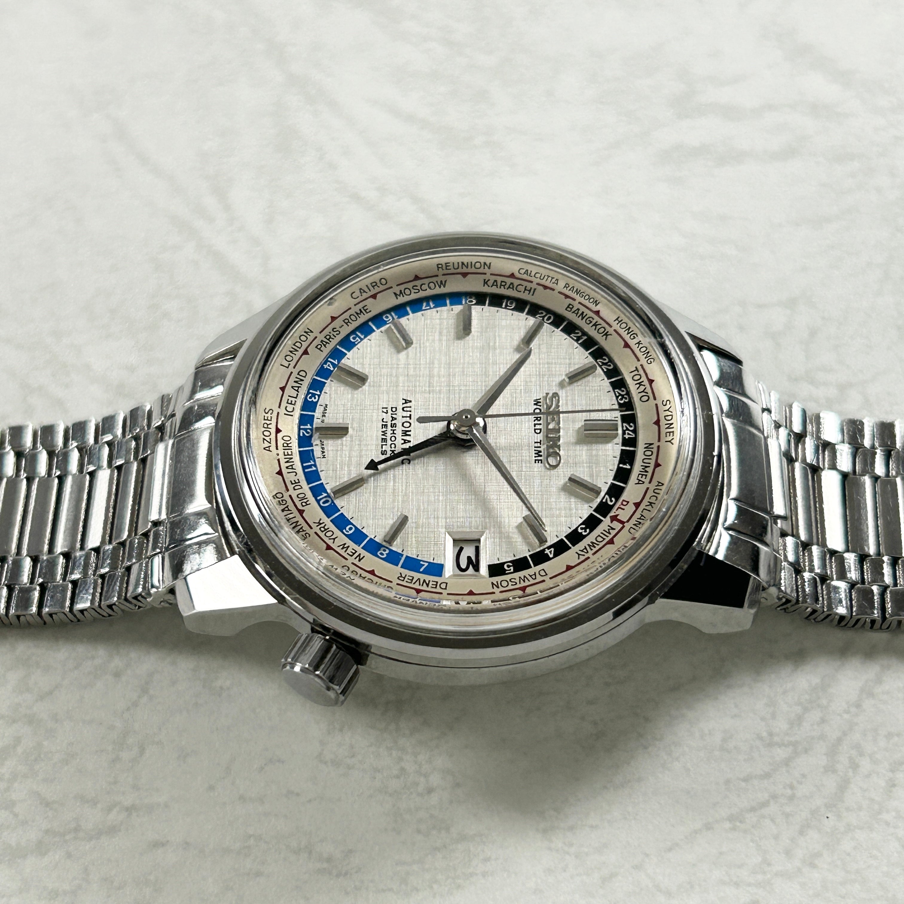 【SEIKO】セイコー<BR>ワールドタイム1st 6217-7000 東京五輪Silver <BR>純正ブレスレット付き