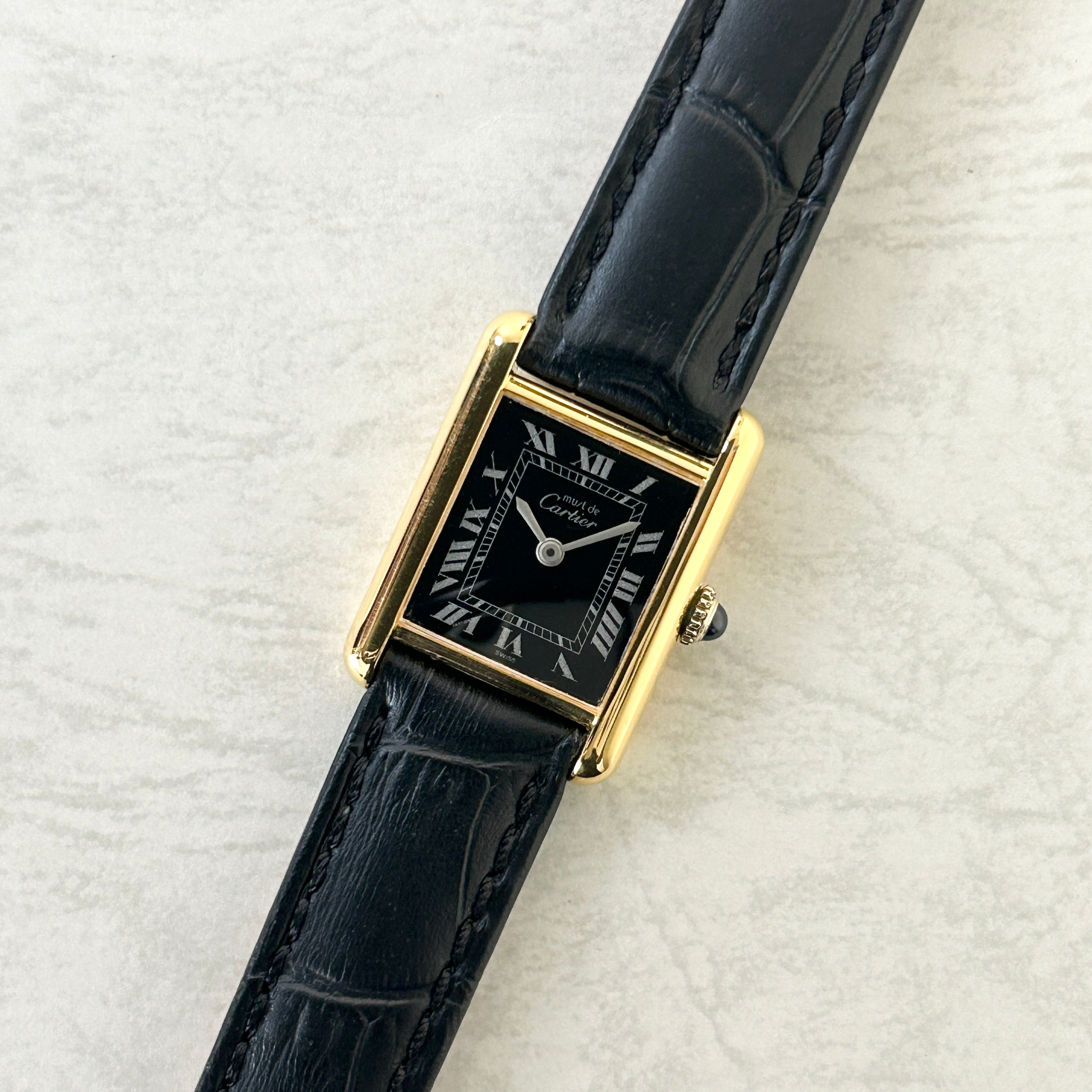 [Cartier] Cartier Must Tank SM Hand-wound Black Roman with genuine buckle