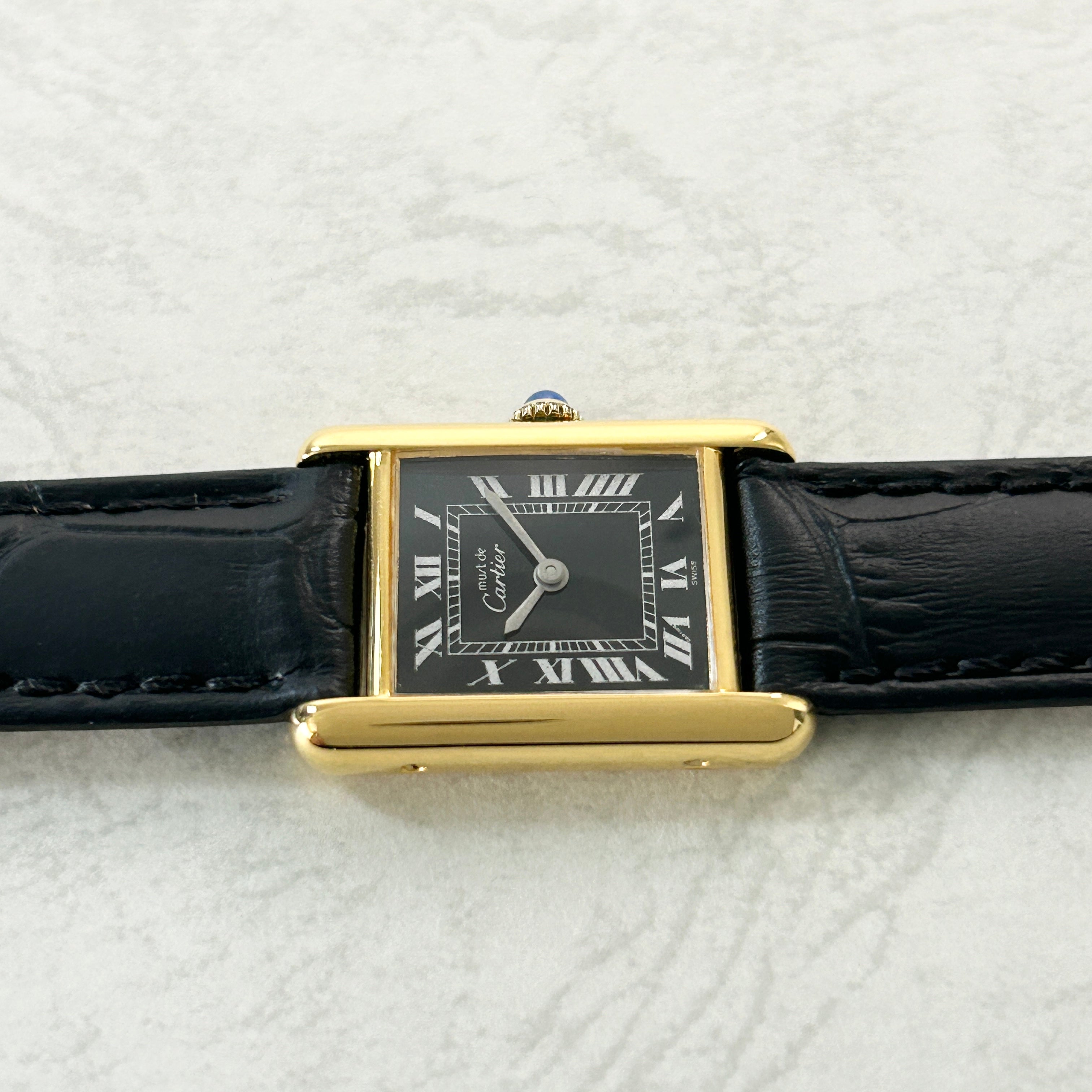 [Cartier] Cartier Must Tank SM Hand-wound Black Roman with genuine buckle