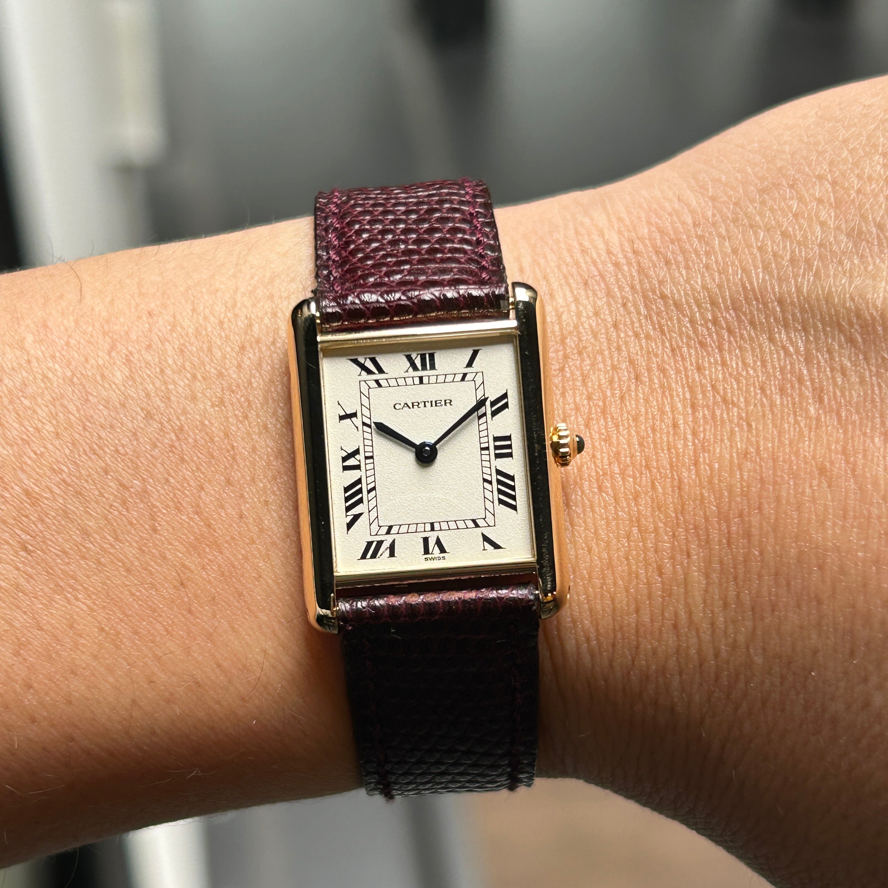 【Cartier】カルティエ<BR>タンクルイカルティエ LM18KYGクォーツ<BR>純正18KYG製尾錠付き