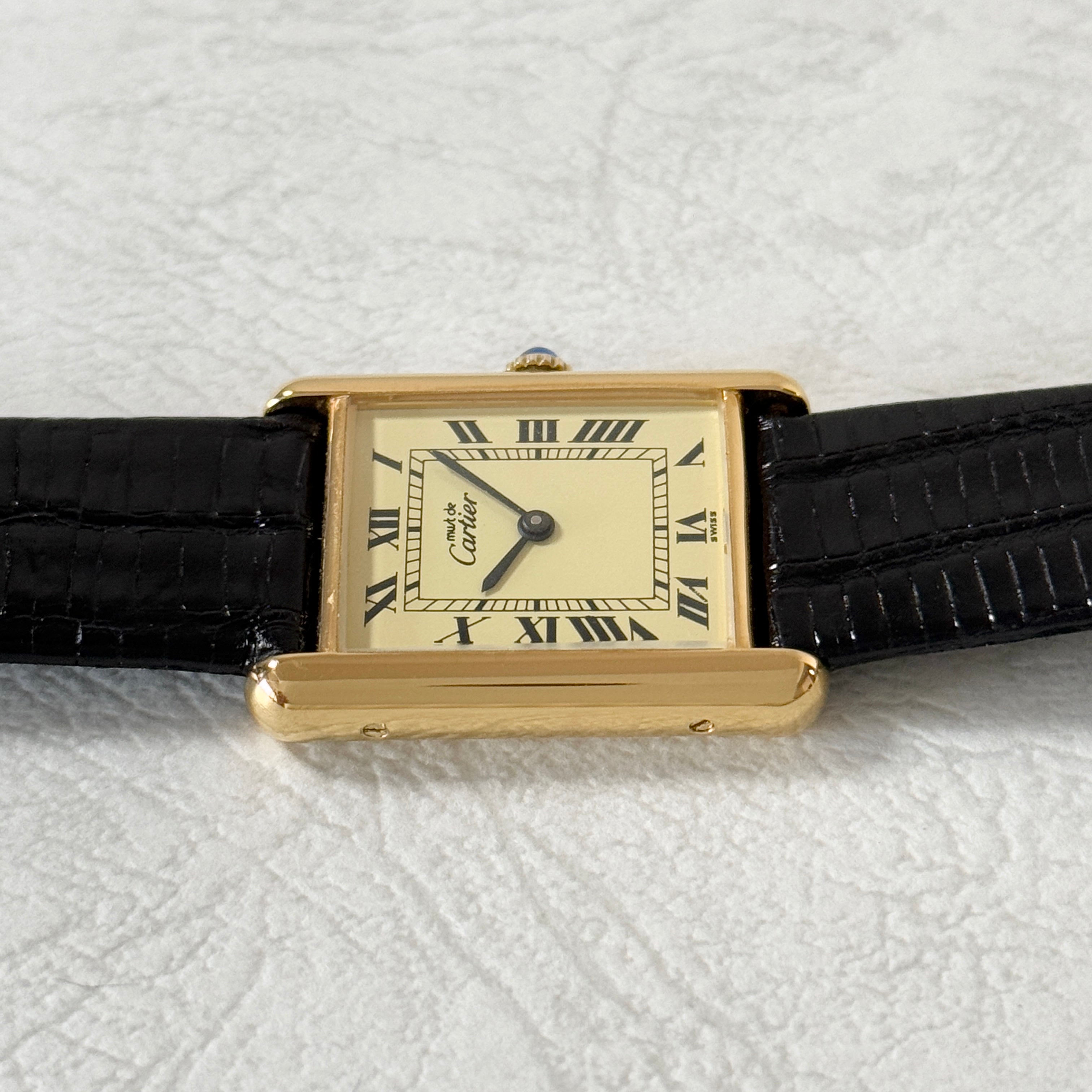 [Cartier] Cartier Must Tank LM Hand-wound Ivory Roman with genuine buckle