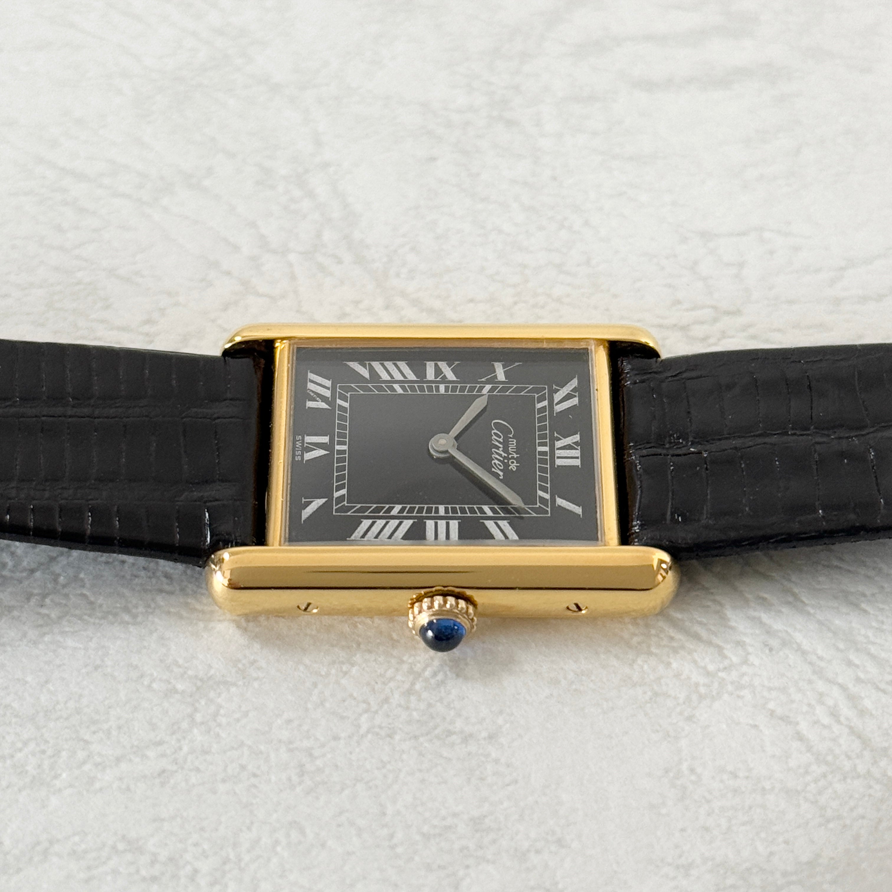 [Cartier] Cartier Must Tank LM Hand-wound Black Roman with genuine buckle