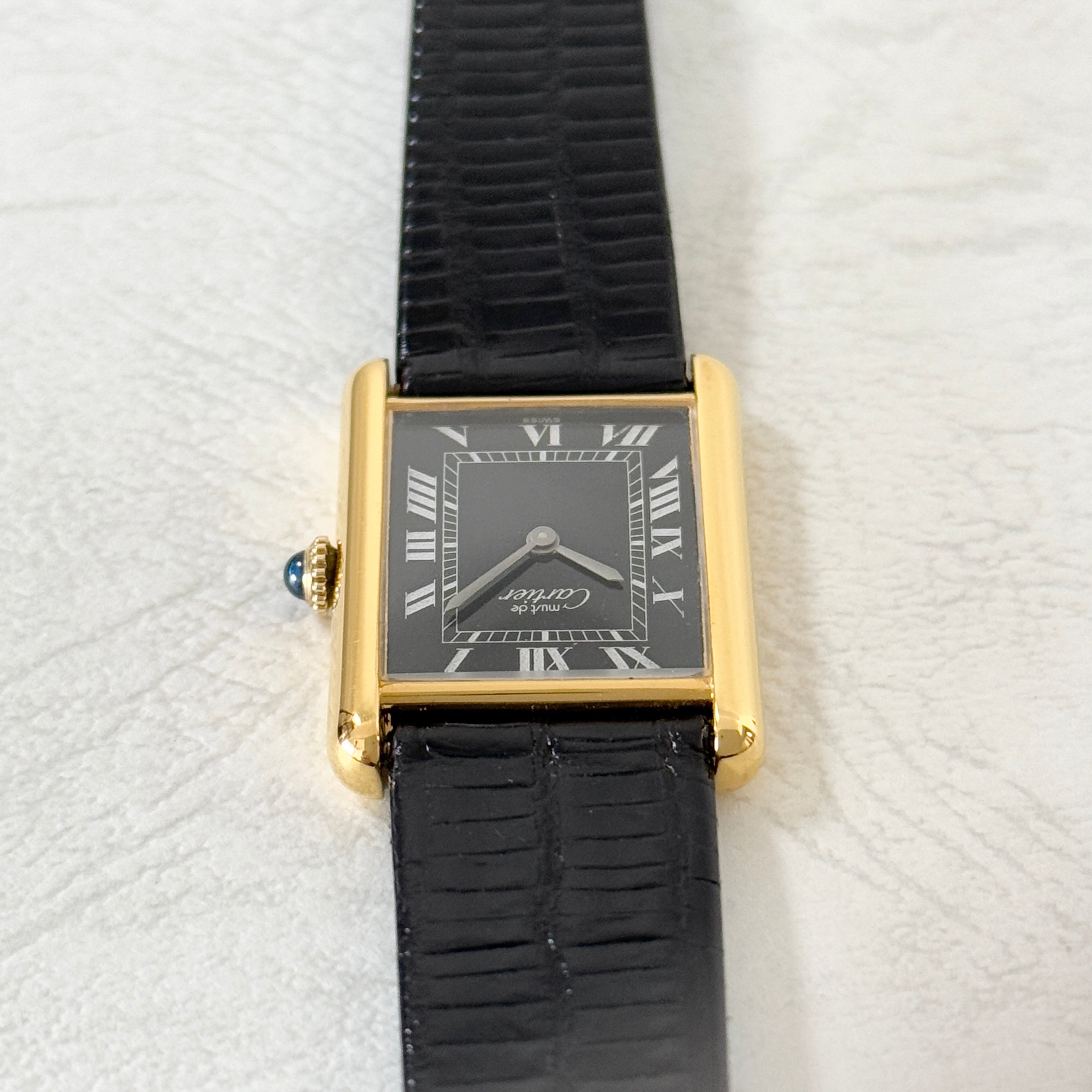 [Cartier] Cartier Must Tank LM Hand-wound Black Roman with genuine buckle