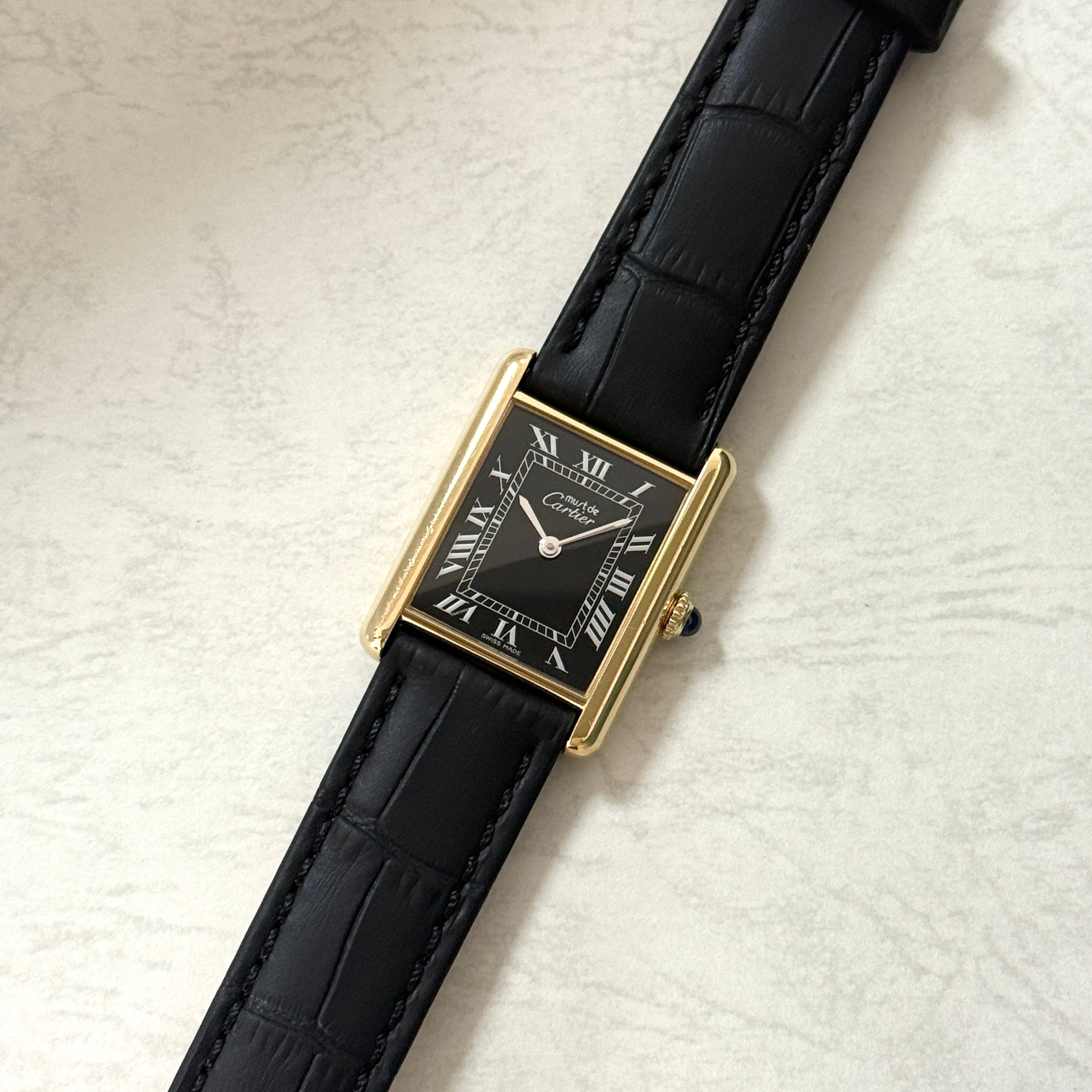 【Cartier】カルティエ マストタンクLM手巻きブラックローマ 永久保証書付き