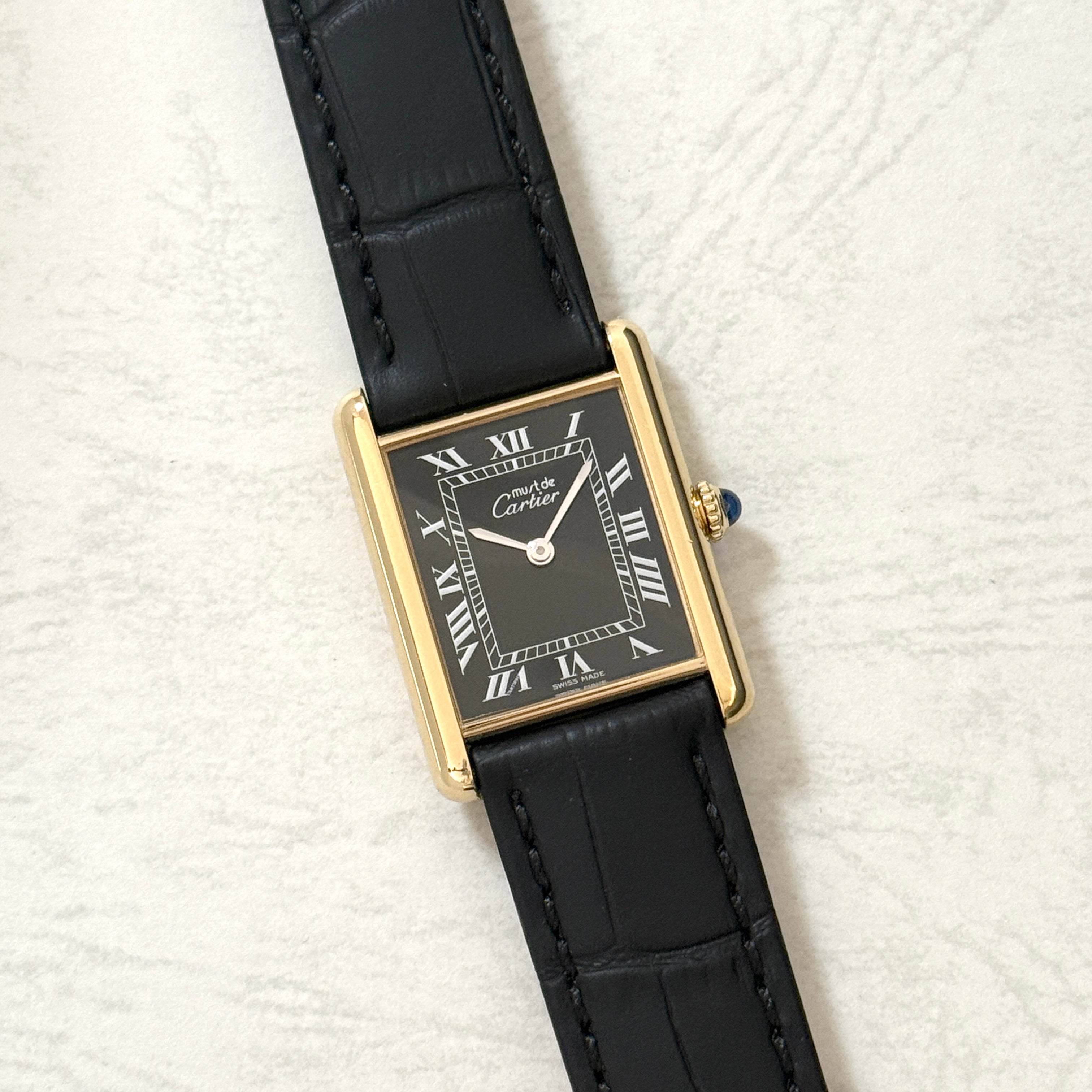 【Cartier】カルティエ マストタンクLM手巻きブラックローマ 永久保証書付き