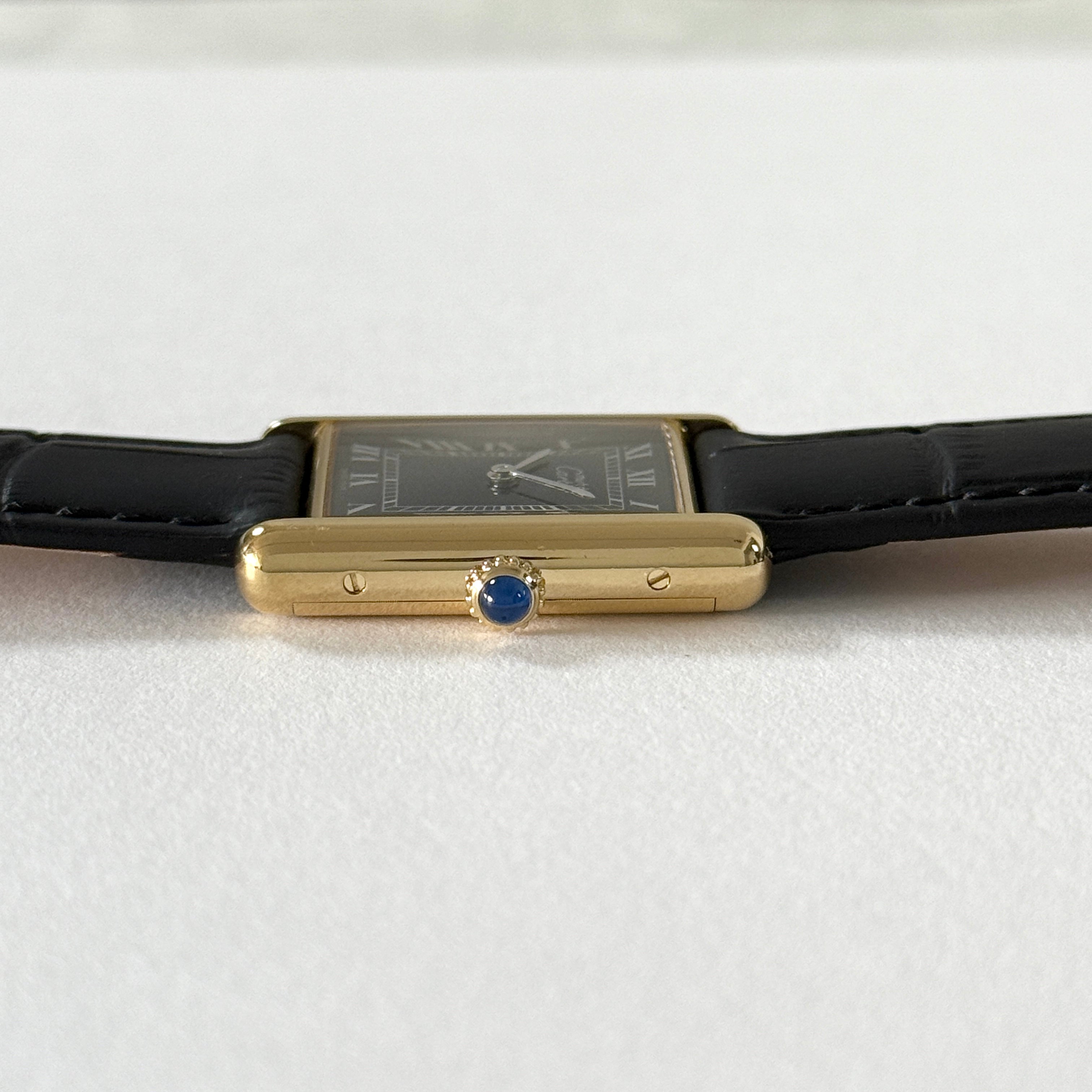【Cartier】カルティエ マストタンクLM手巻きブラックローマ 永久保証書付き