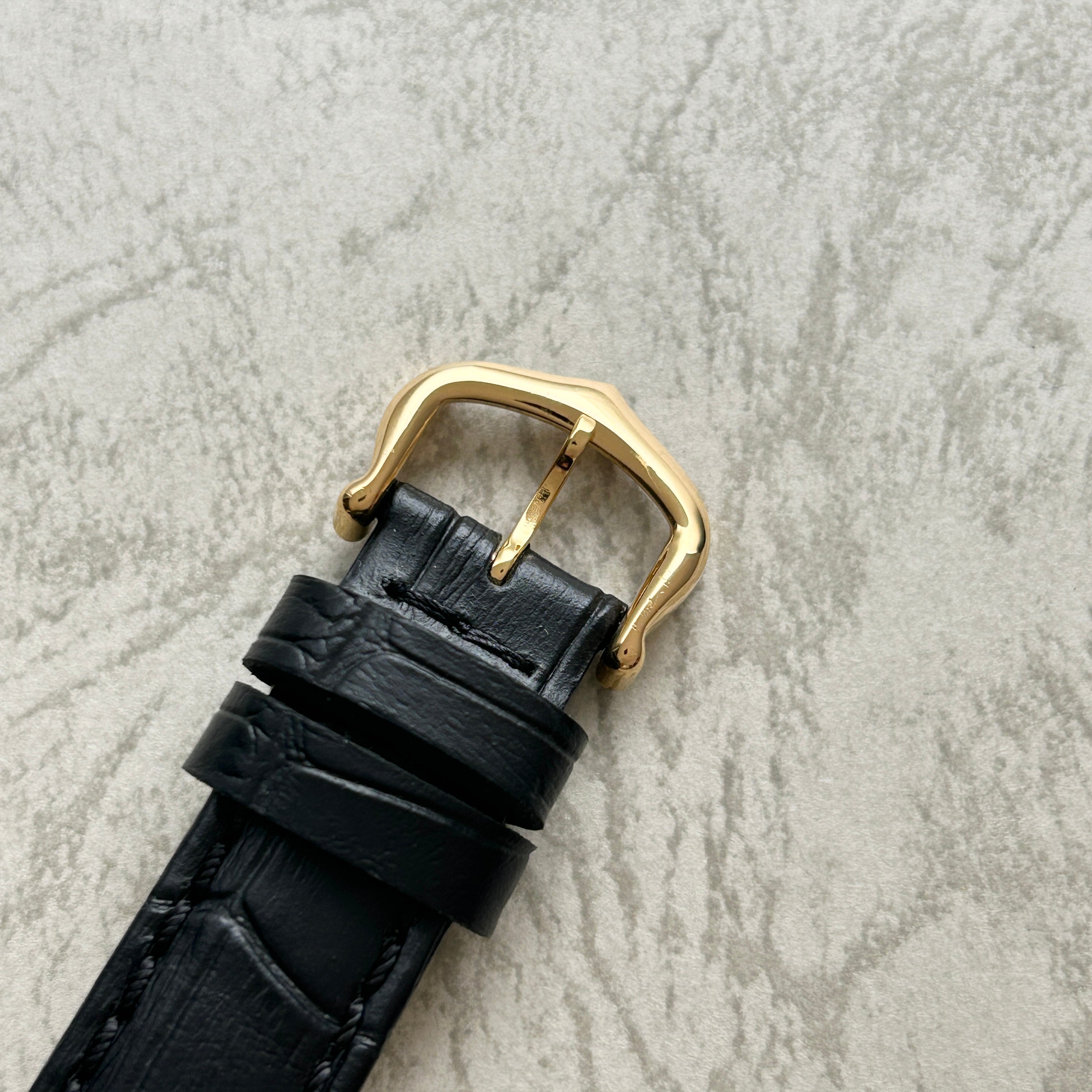 [Cartier] Must-have tank SM black Roman manual winding with lifetime warranty