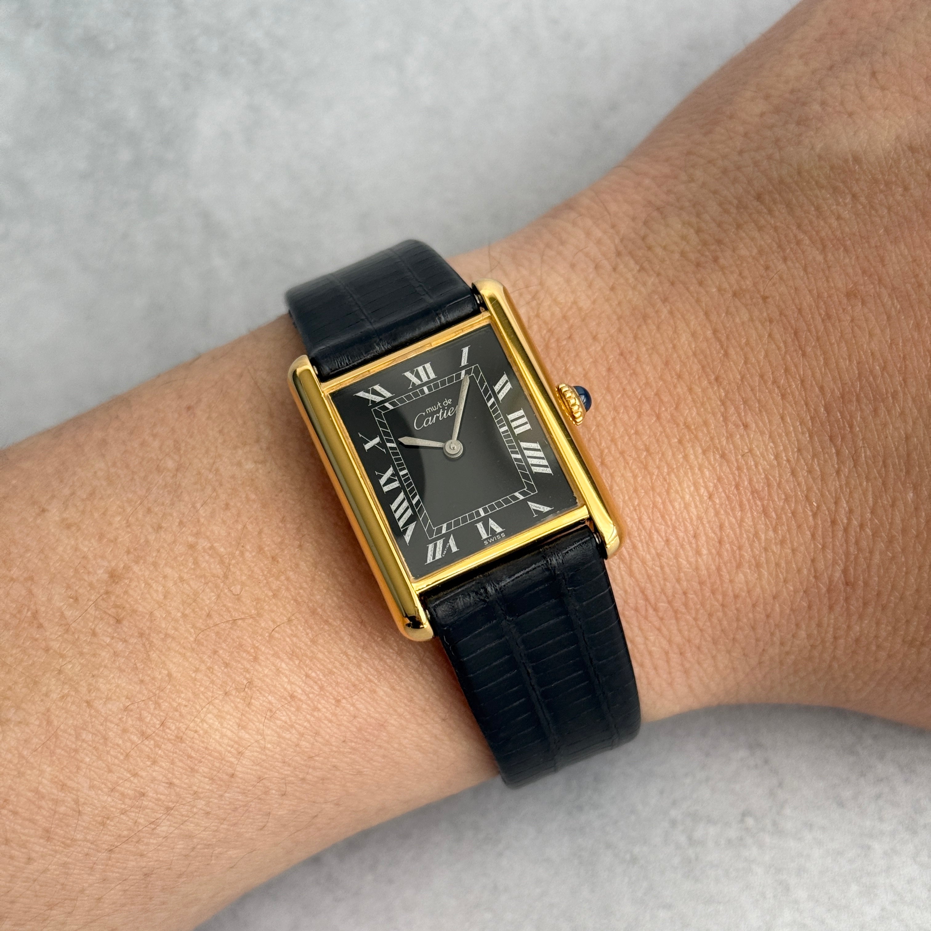 【Cartier】カルティエ マストタンクLM手巻きブラックローマ 純正尾錠付き