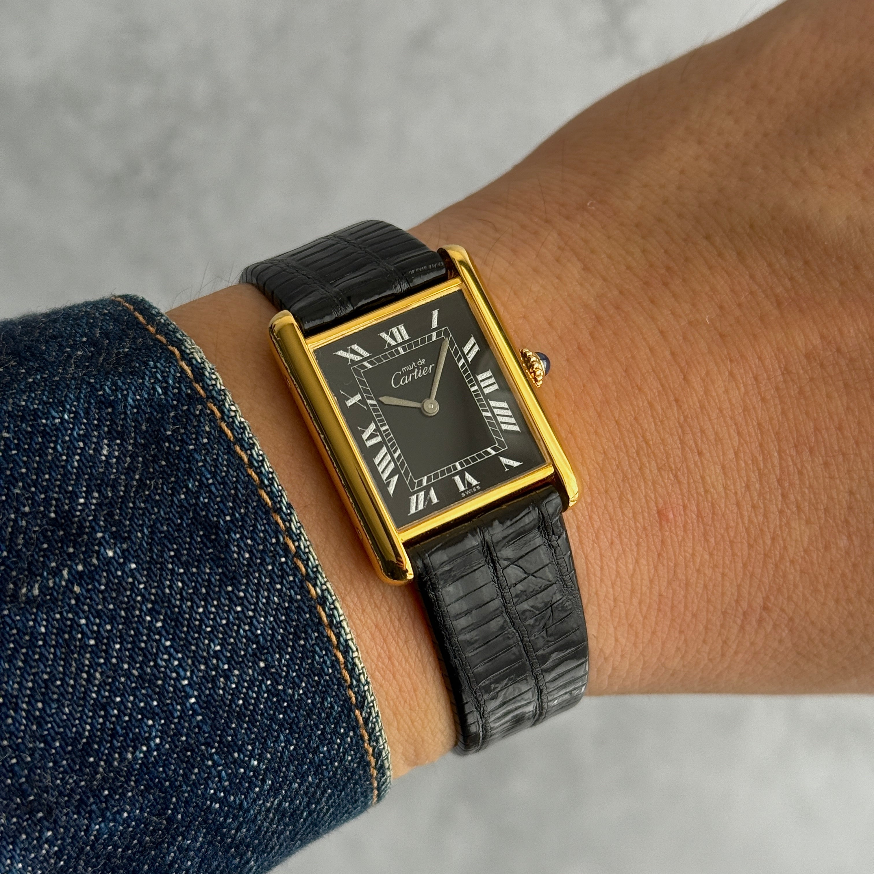 [Cartier] Cartier Must Tank LM Black Roman Manual Winding with Genuine Buckle