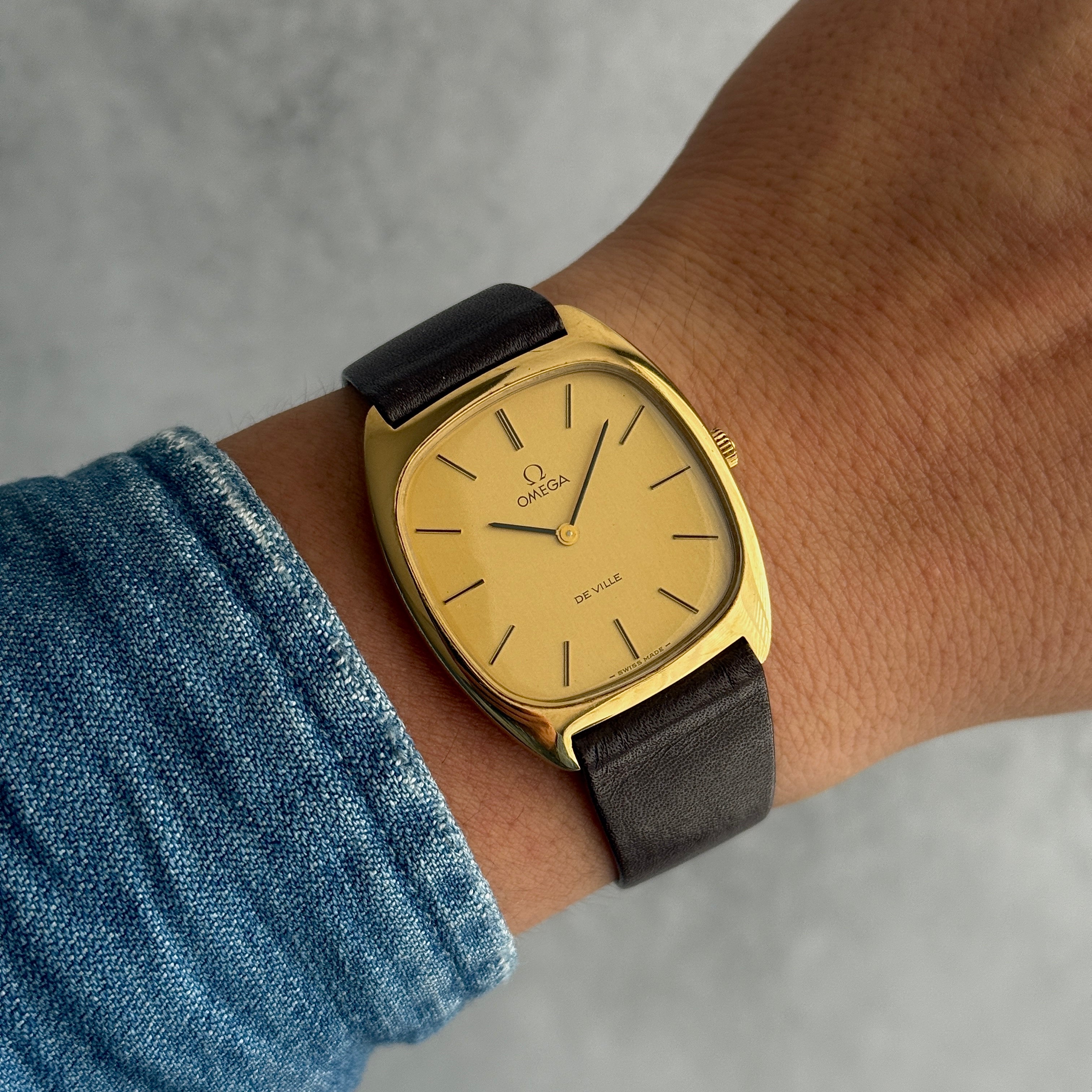 [Omega] 歐米茄碟飛系列 GP 電視螢幕保護殼 金色 Deadstock