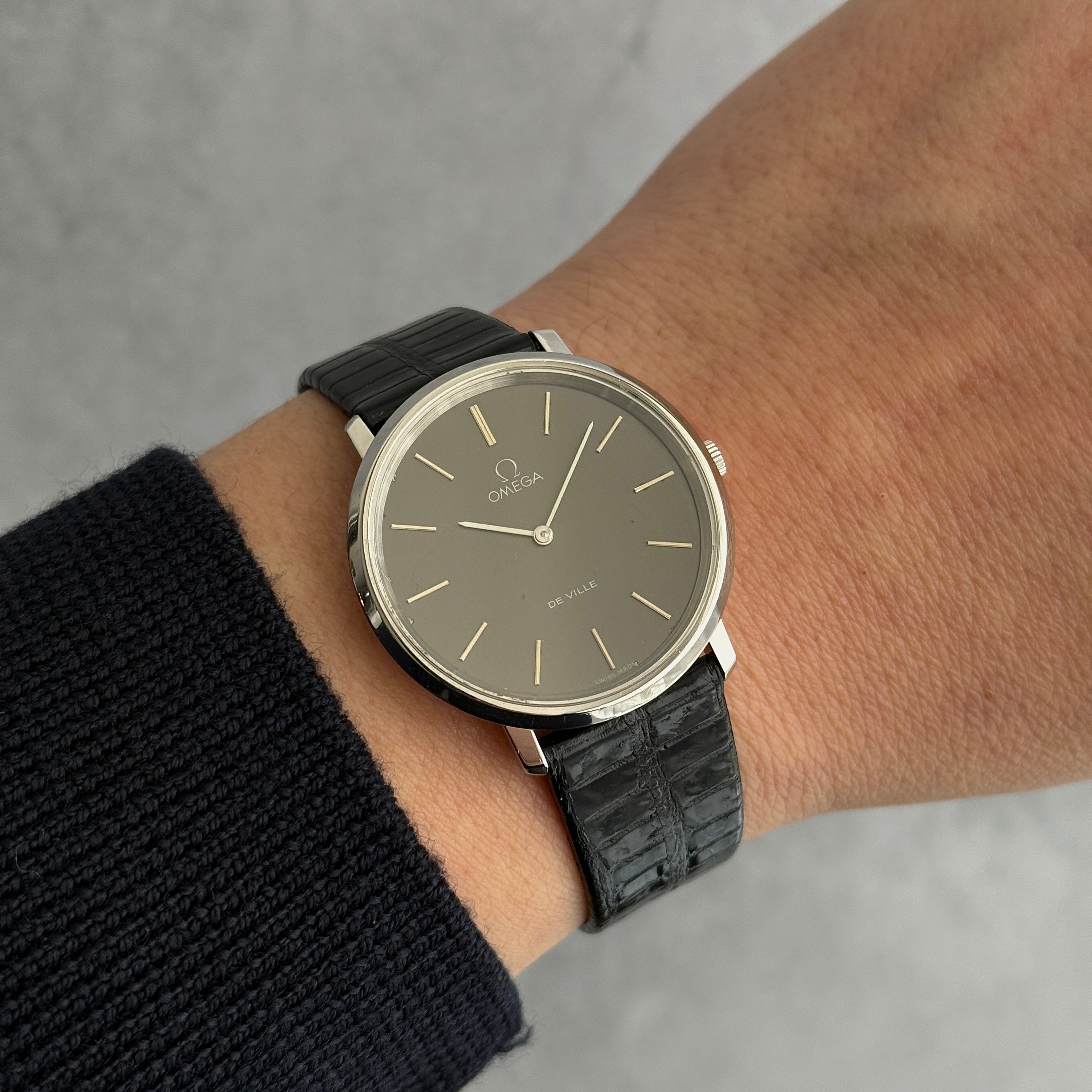 【OMEGA】オメガ デヴィル SS ラウンド Grey 純正尾錠付き