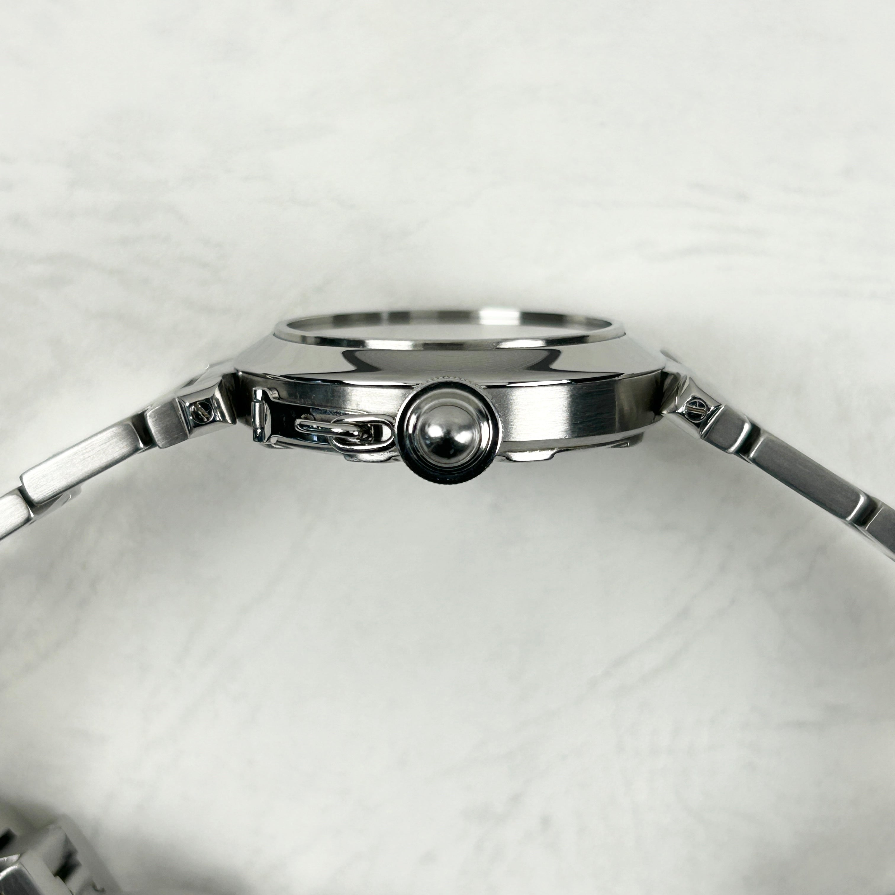 【Cartier】カルティエ<BR>パシャ C35White前期型 国際保証書付き