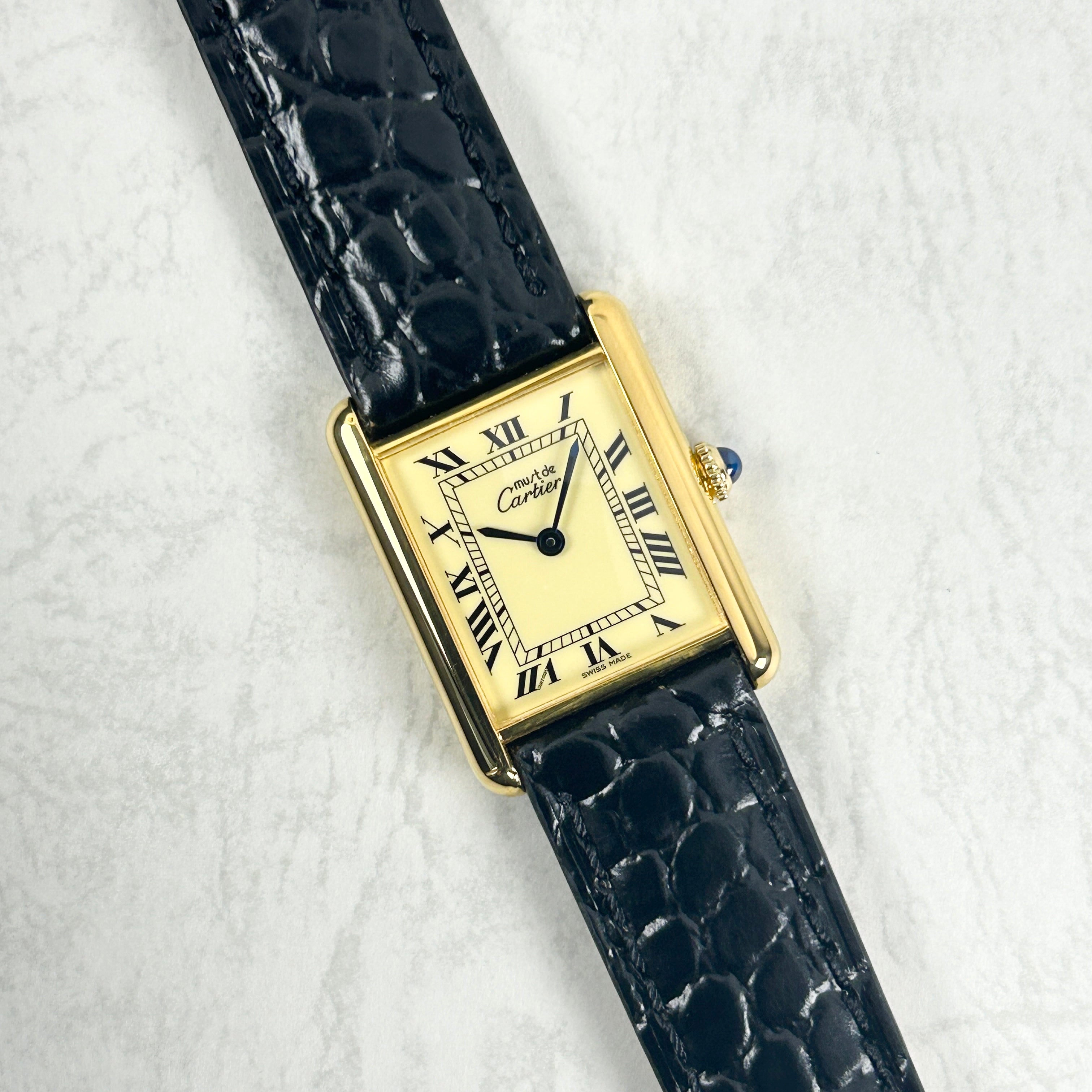 【Cartier】カルティエ<BR>マストタンク LM手巻きアイボリーローマ 永久保証書付き