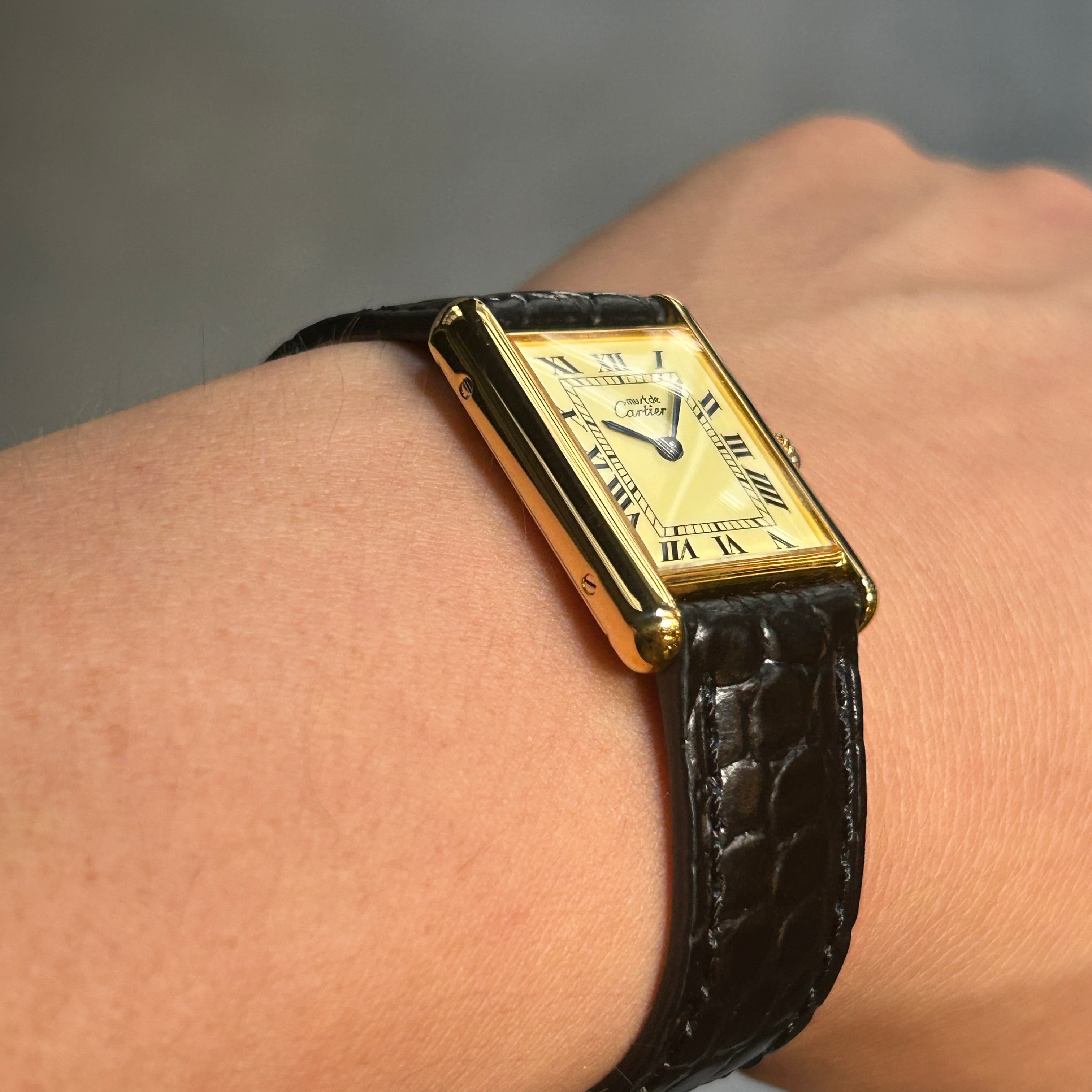 [Cartier] Cartier Must Tank LM Manual Winding Ivory Roman with Lifetime Warranty