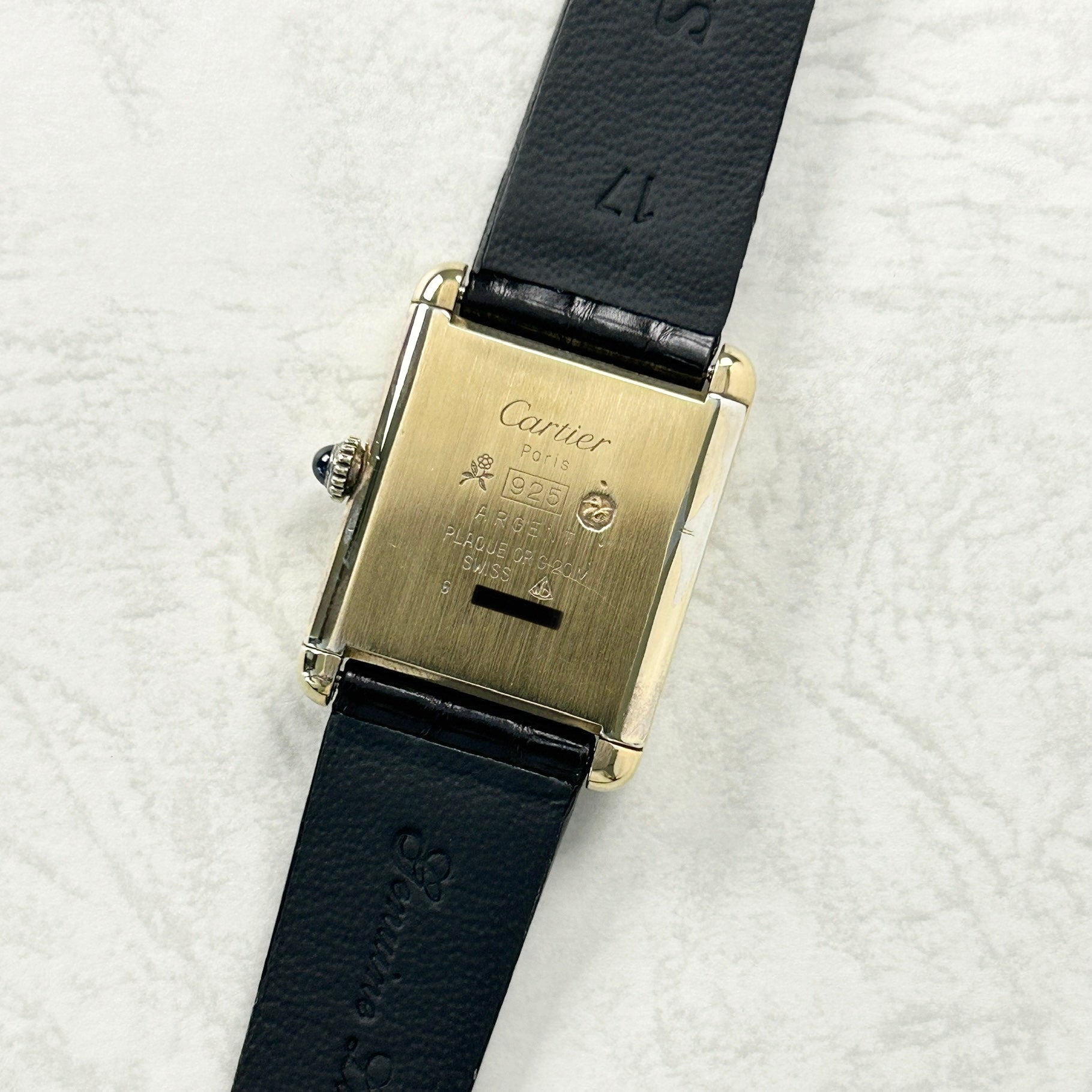 【Cartier】カルティエ<BR>マストタンク LM手巻きアイボリーローマ 「SWISS MADE」表記