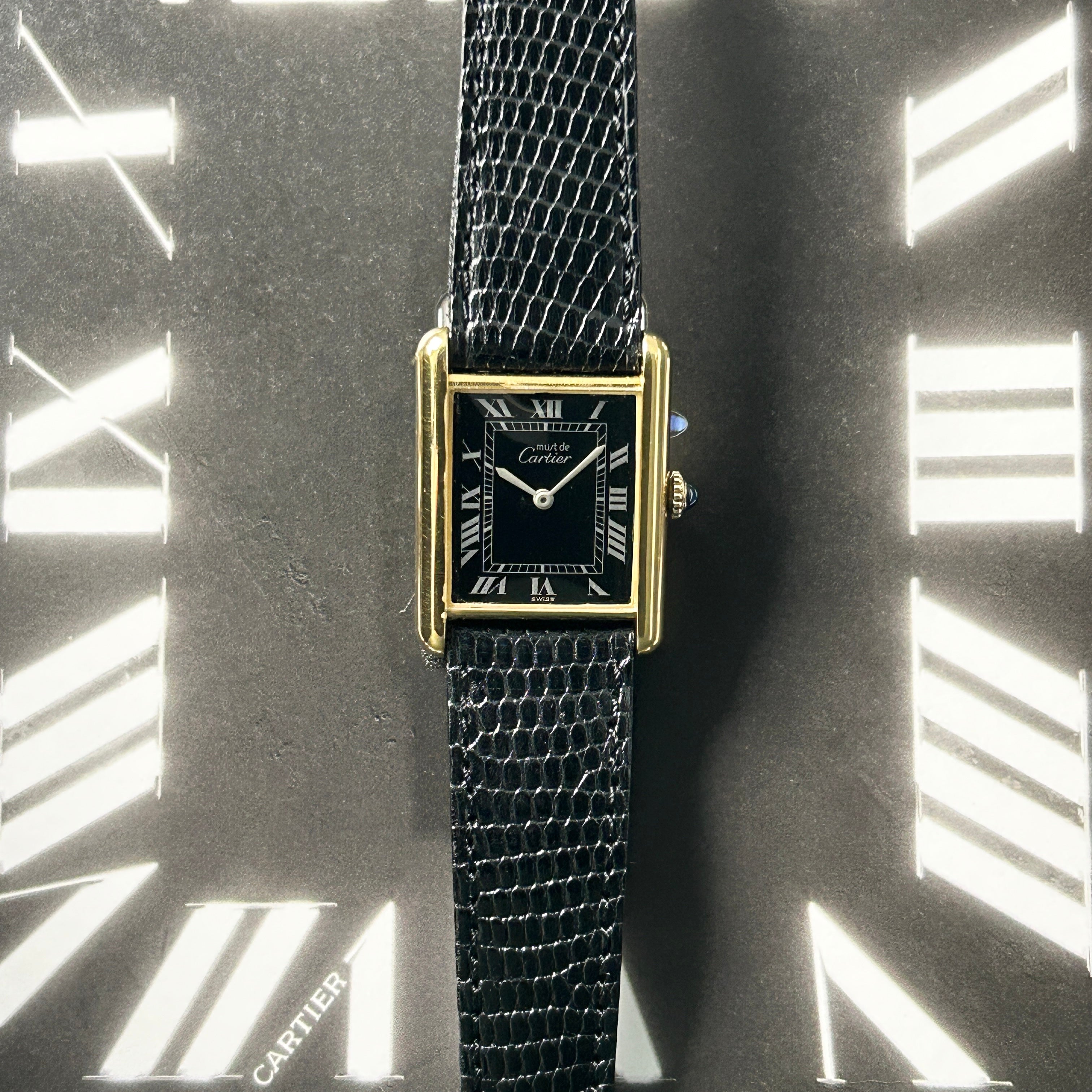 [Cartier] Cartier Must Tank LM Manual Winding Black Roman with accessories