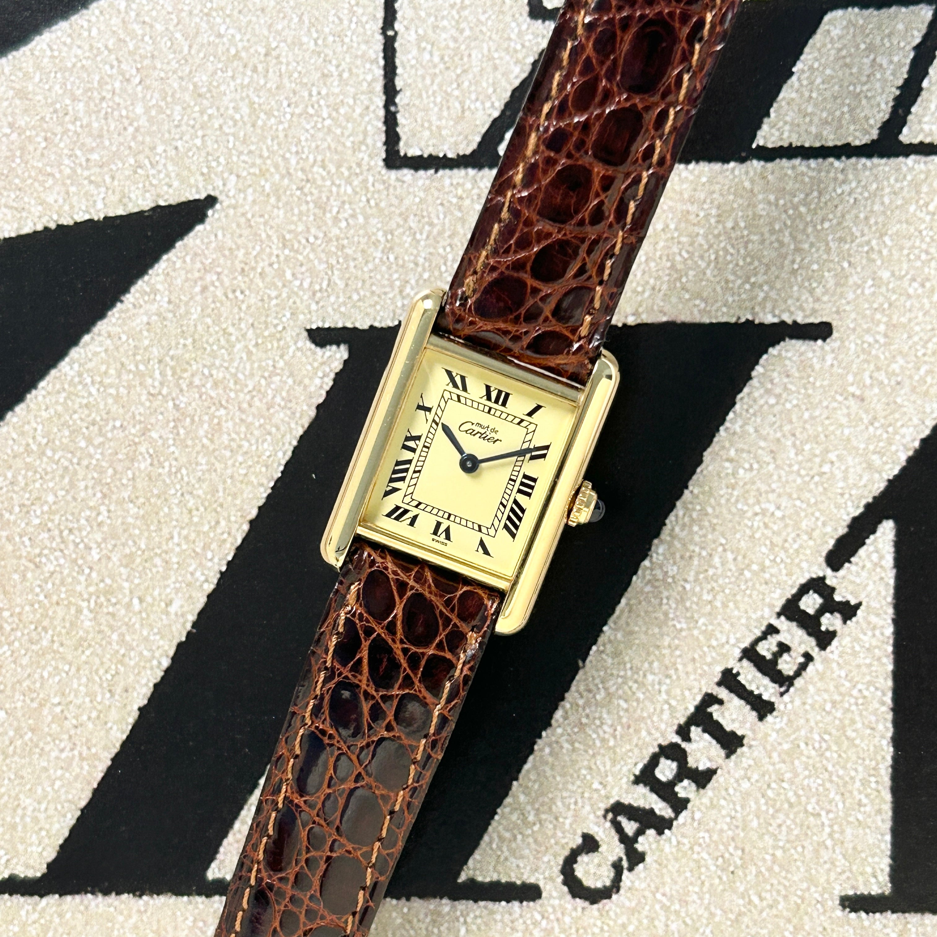 【Cartier】カルティエ<BR>マストタンク SMアイボリーローマQZデッドストック