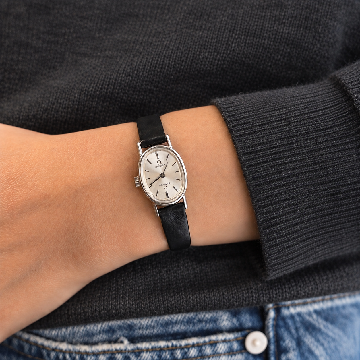 【OMEGA】オメガ デヴィル SS ミニオーバル Silver デッドストック 純正尾錠付き