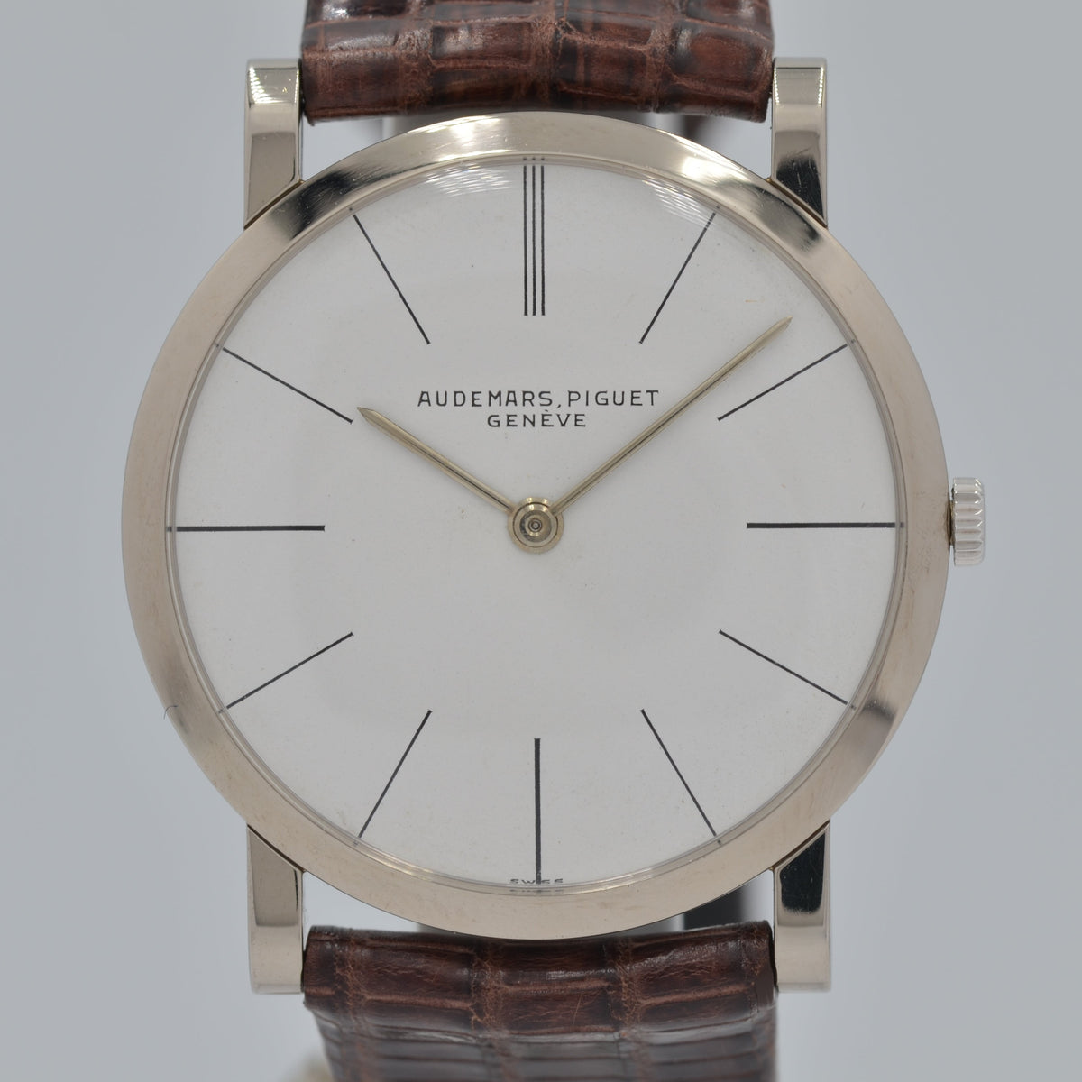 AUDEMARS PIGUET】オーデマピゲ ラウンドモデル 18KWG 純正ボックス付き