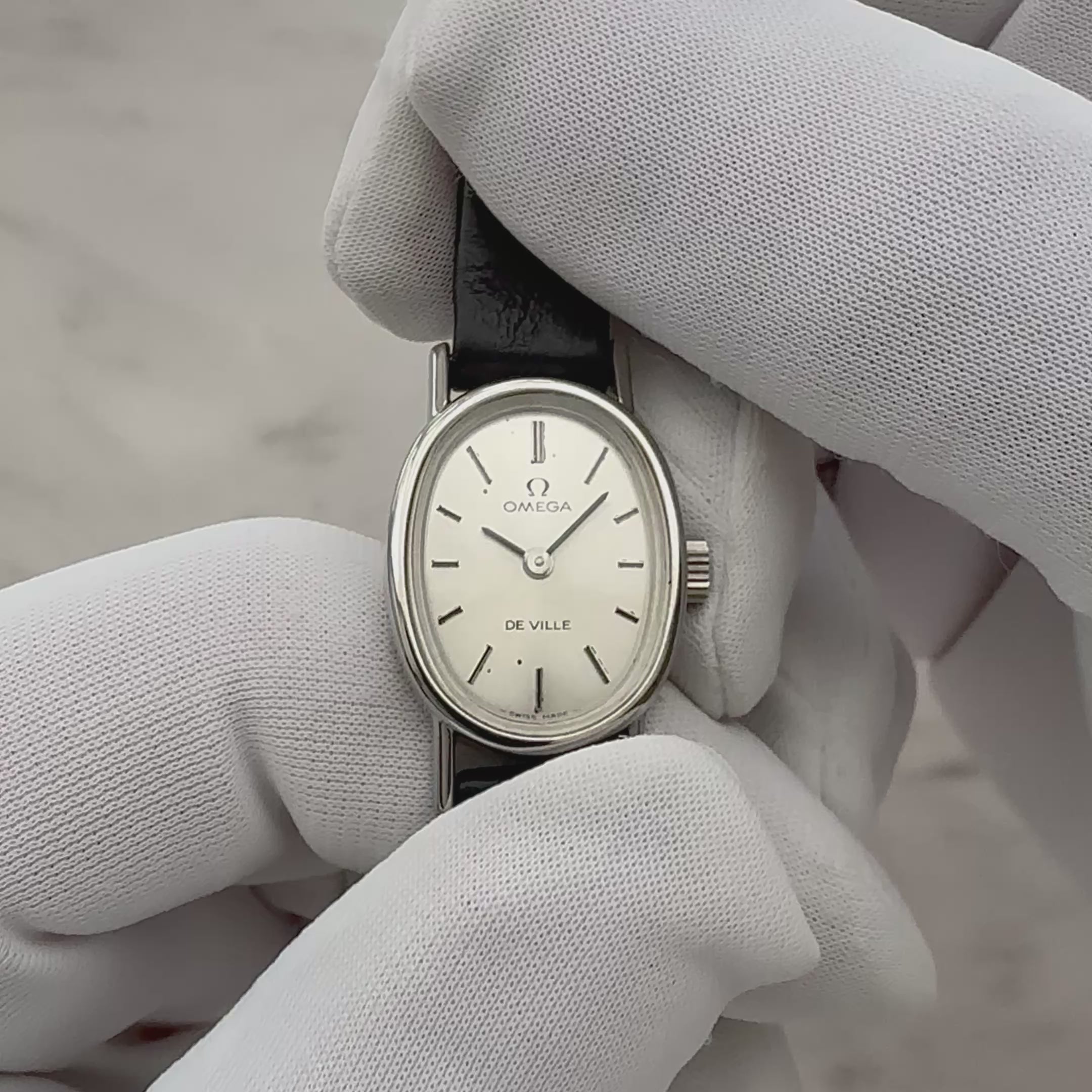 【OMEGA】オメガ デヴィル SS ミニオーバル Silver デッドストック 純正尾錠付き