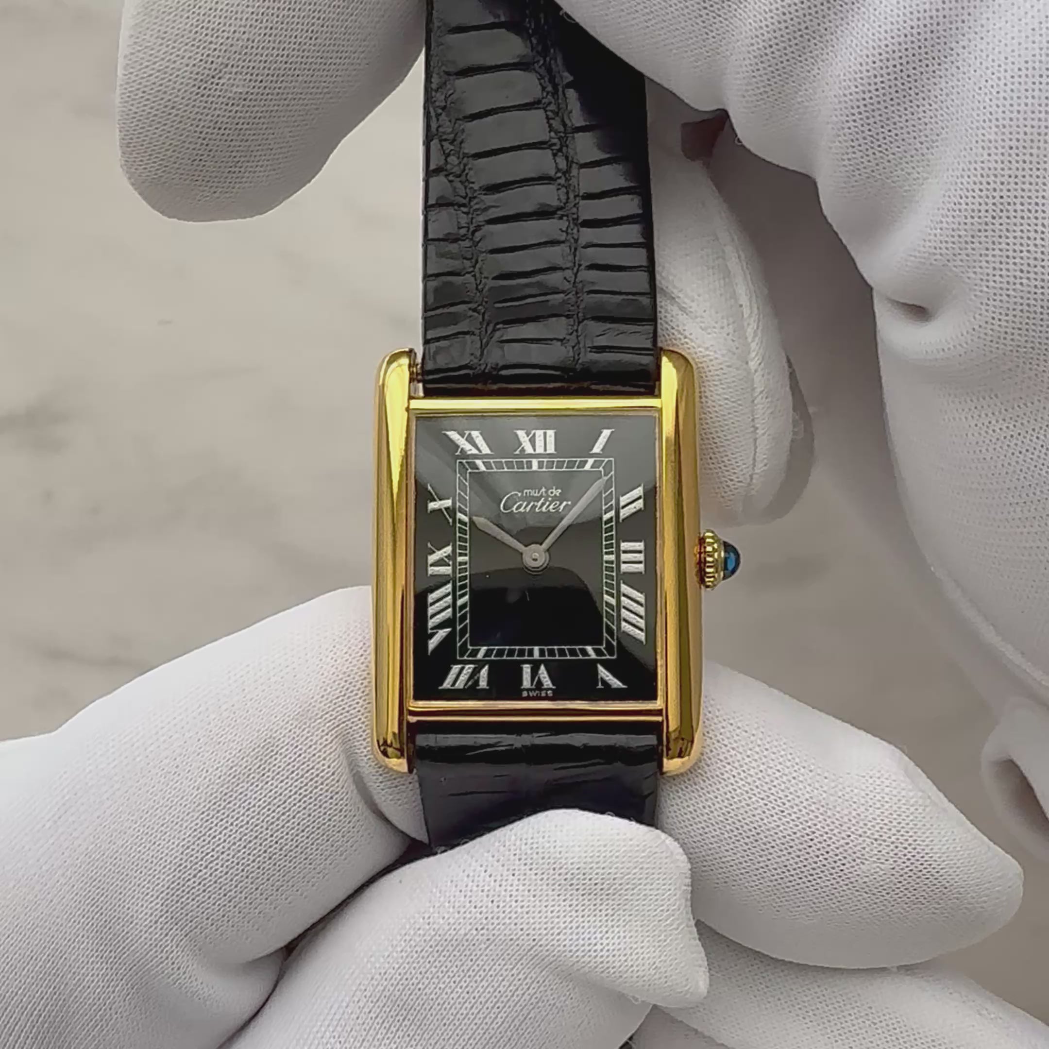 [Cartier] Cartier Must Tank LM Black Roman Manual Winding with Genuine Buckle