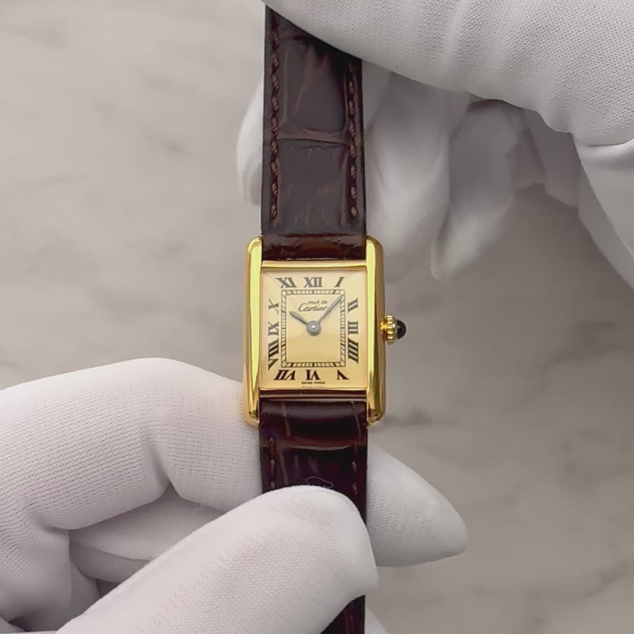 【Cartier】カルティエ マストタンクSM 手巻きアイボリーローマ 永久保証書付き