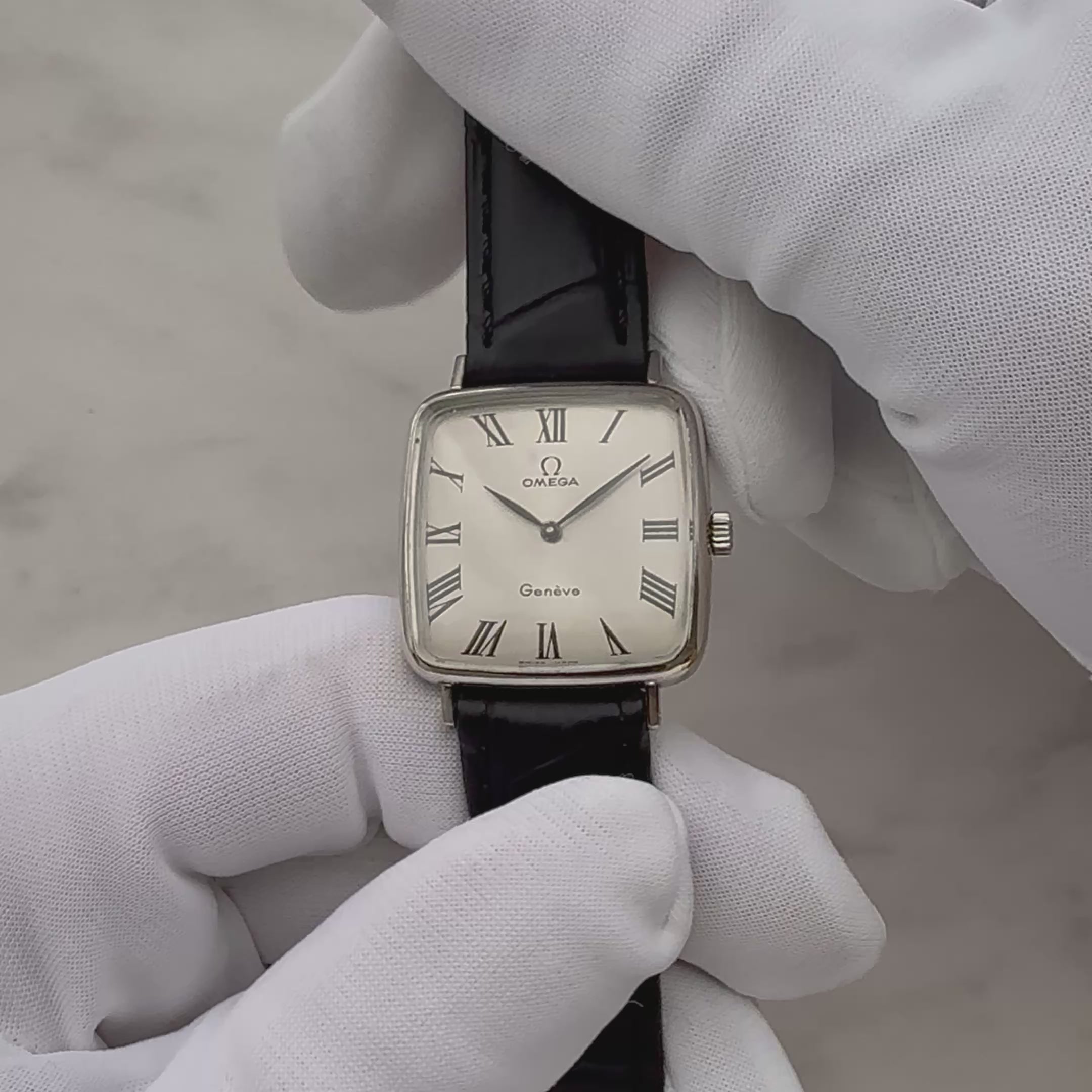 [Omega] 歐米茄日內瓦 WGP 方形銀色男士尺寸附正品扣