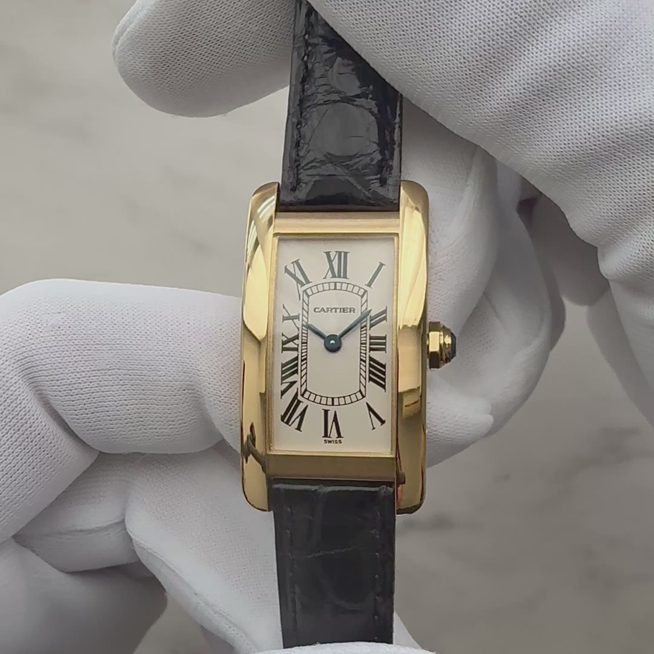 【Cartier】カルティエ タンクアメリカン SM 18KYG 付属品完備 デッドストック カルティエコンプリートサービス済み