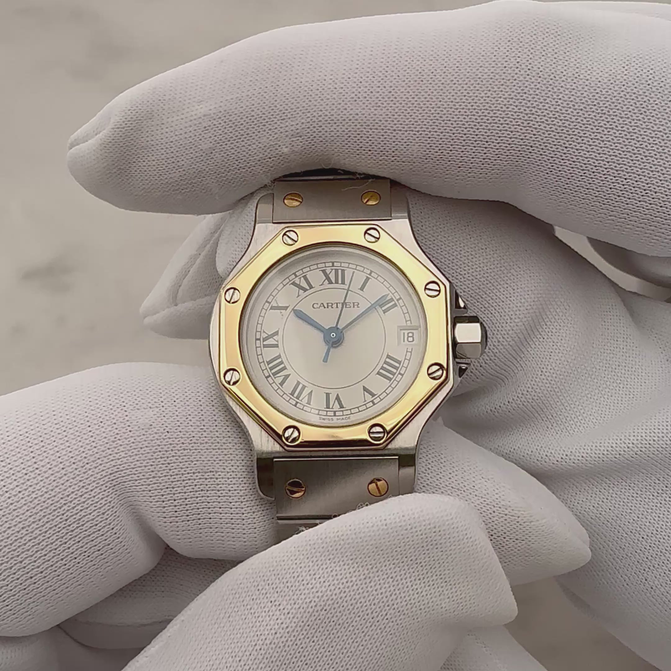【Cartier】カルティエ サントスオクタゴン SM 18KYG×SS クォーツモデル カルティエコンプリートサービス済み