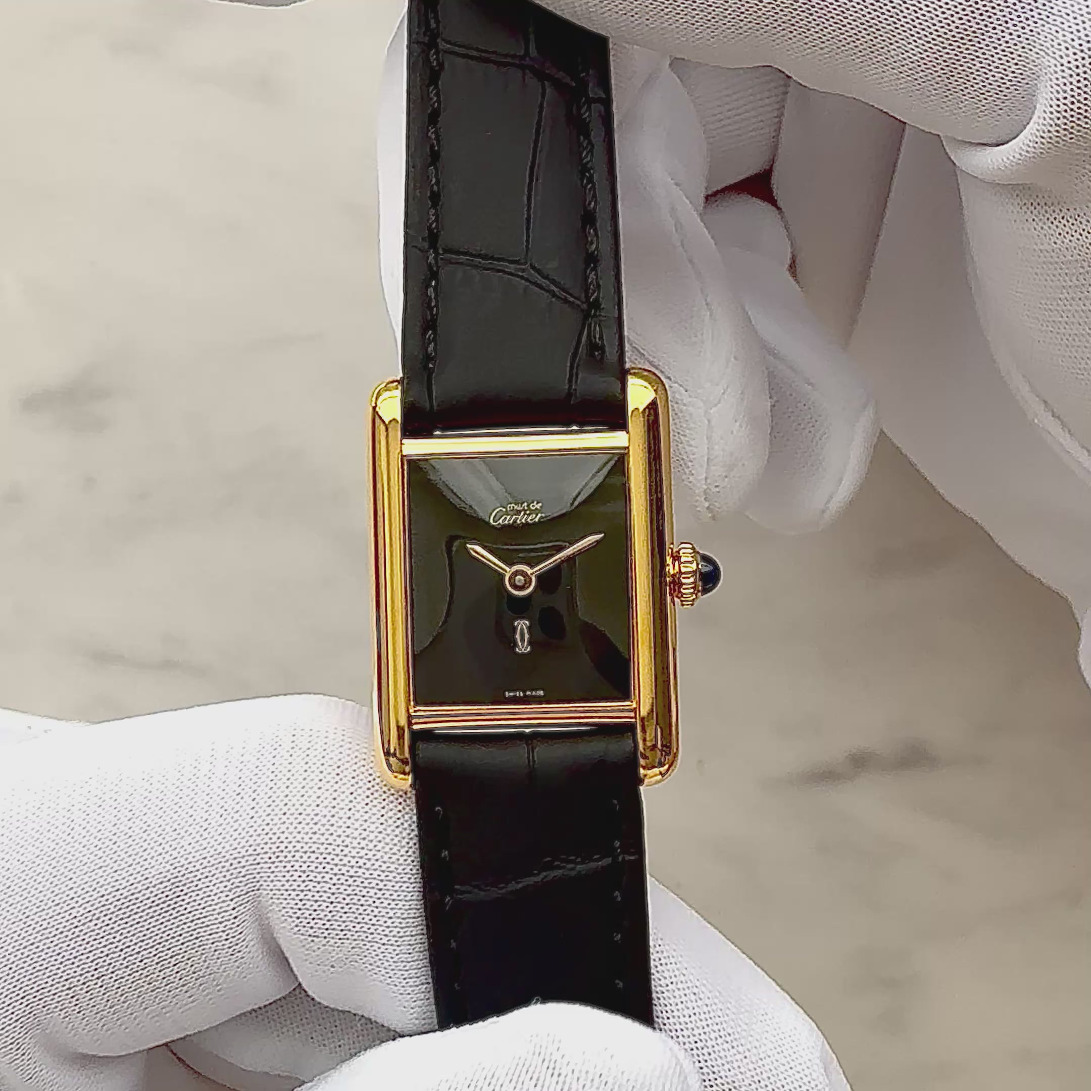 [Cartier] Cartier Must Tank SM Hand-wound Onyx with lifetime warranty