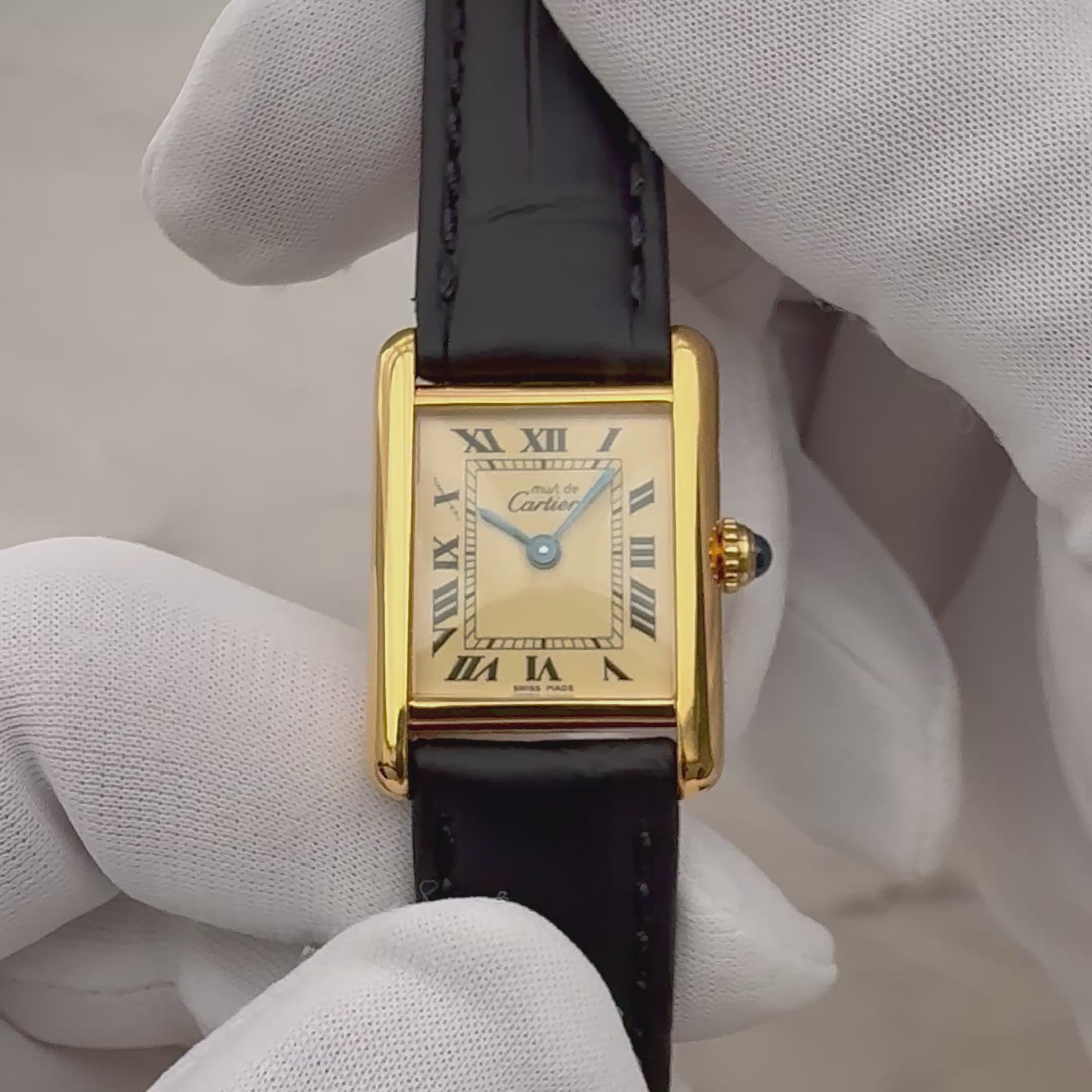 【Cartier】Must Tank SM Ivory Roman SWISSMADE dial with original buckle